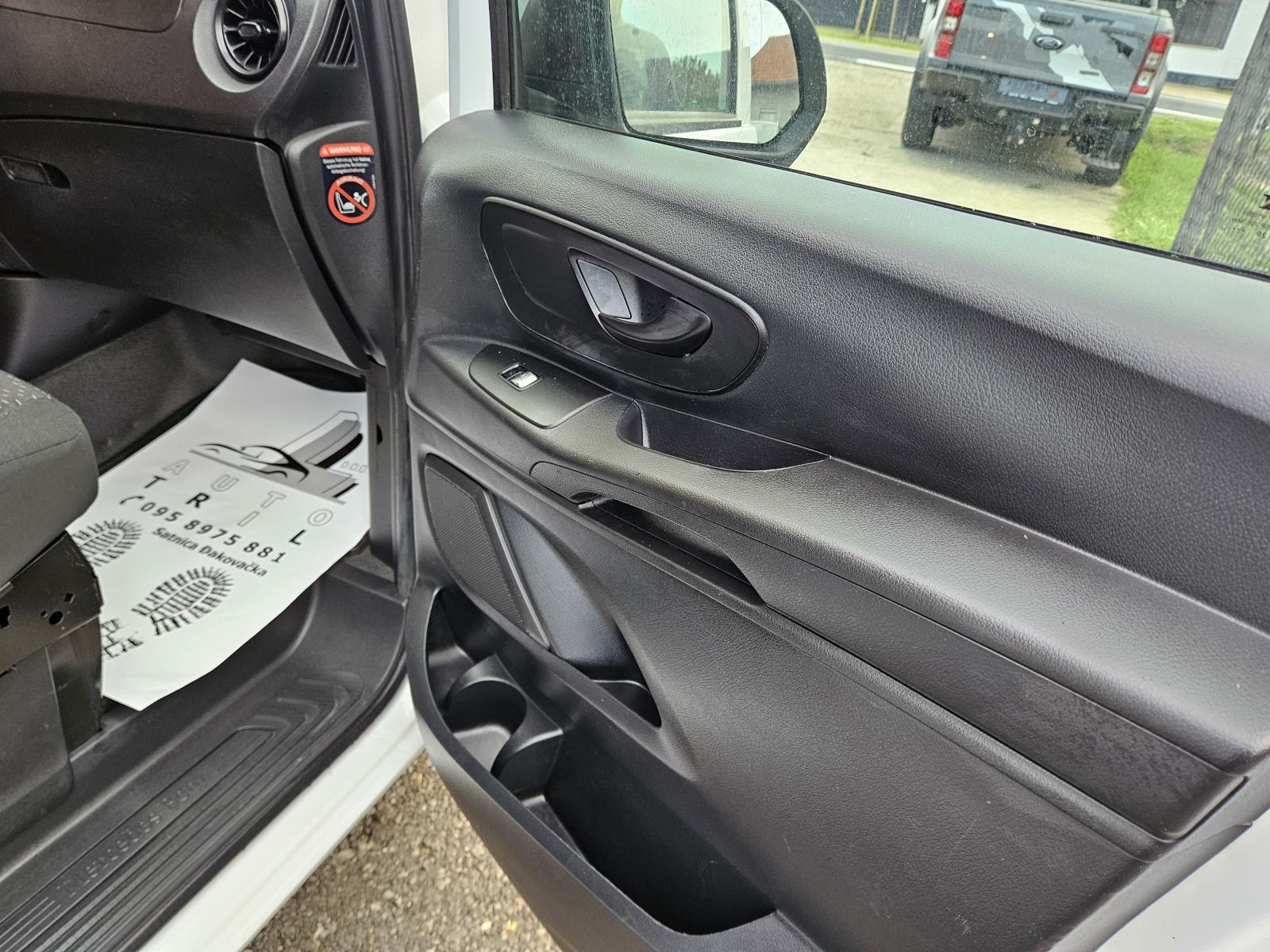 Mercedes-Benz Vito 2.0 DIESEL 116 CDI,LEASING BEZ UČEŠĆA I BEZ JAMACA, fotografija 16