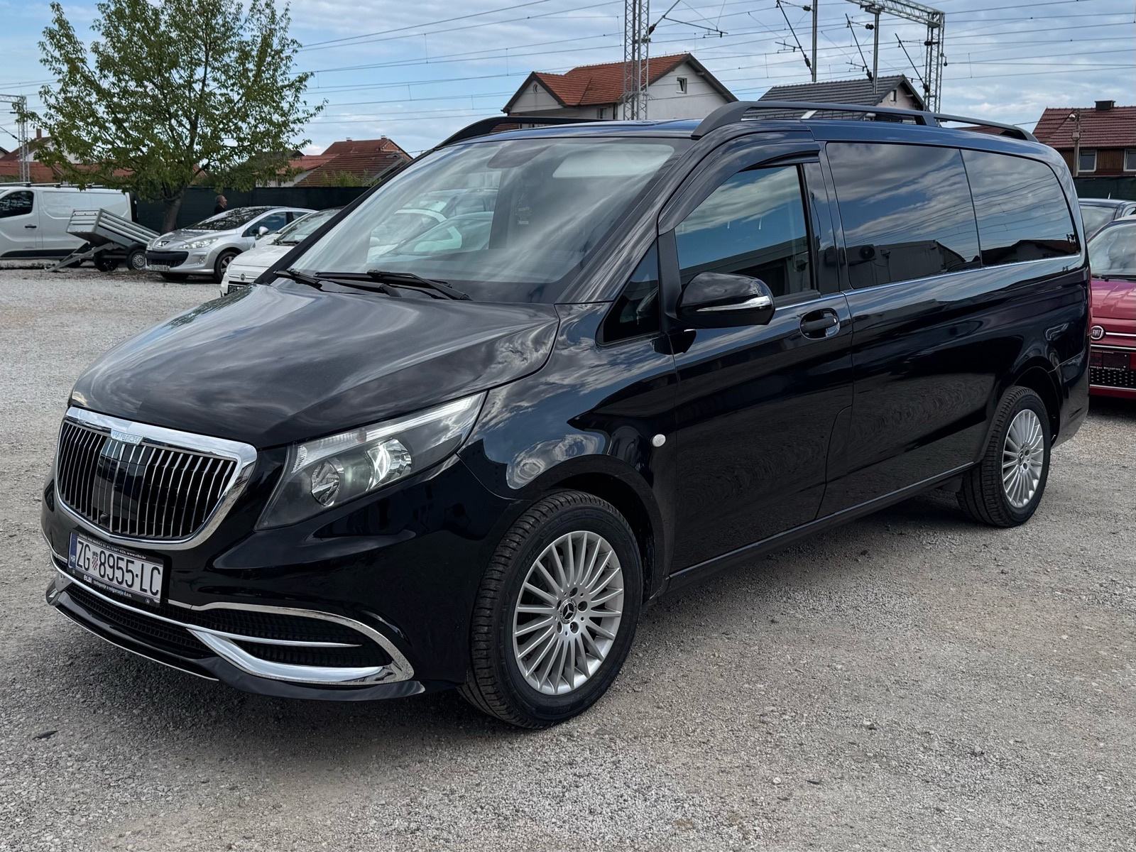 Mercedes-Benz Vito Maybach, Automatik, 9 sjedala, fotografija 3