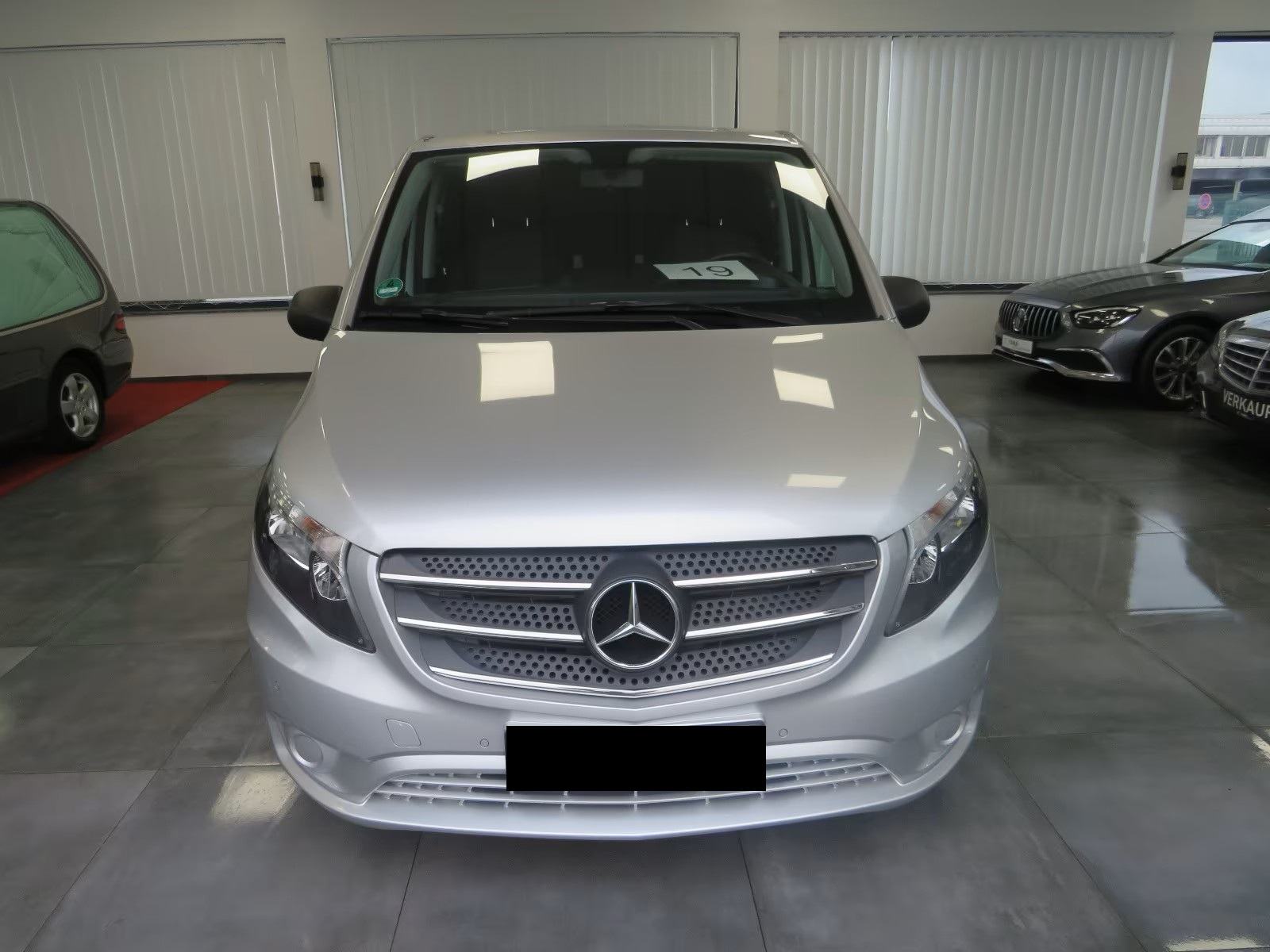 Mercedes-Benz Vito POGREBNO VOZILO, fotografija 3