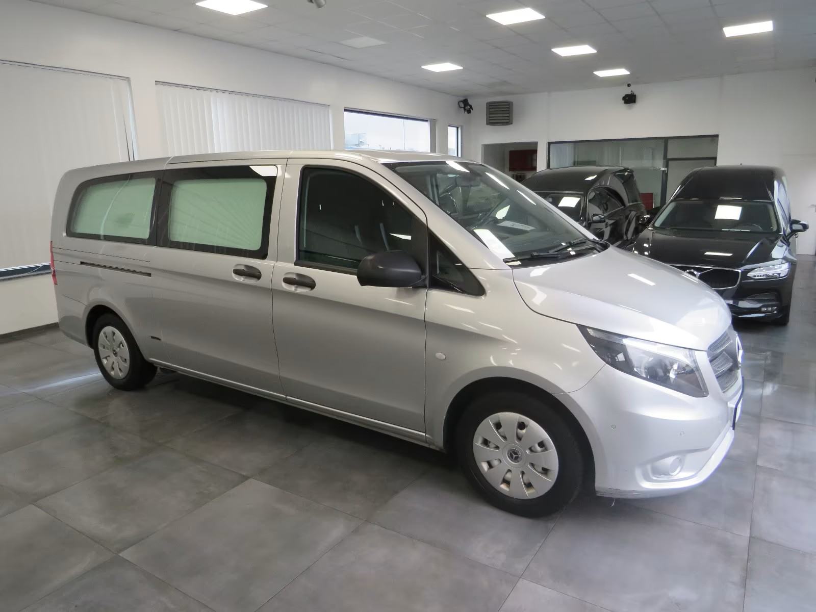 Mercedes-Benz Vito POGREBNO VOZILO, fotografija 4