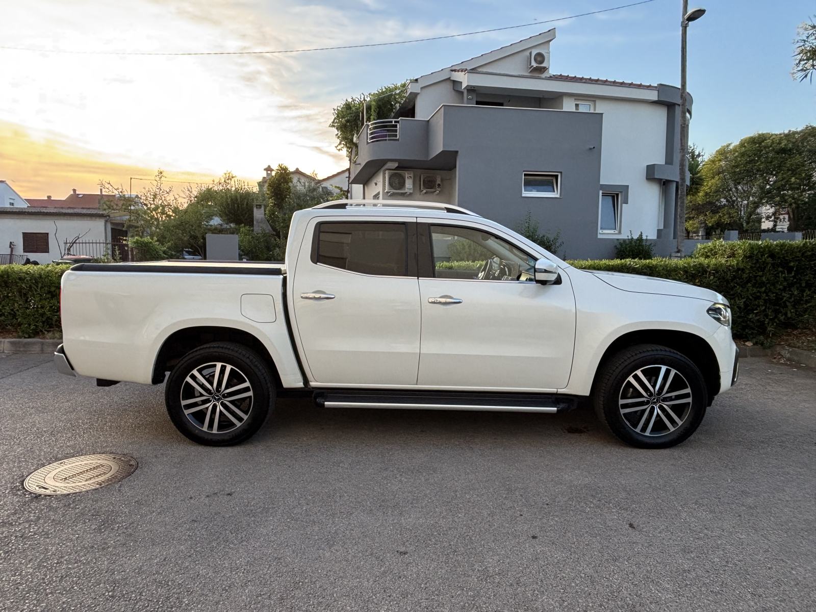 Mercedes-Benz X-klasa 250d 4MATIC, pogled izvana - slika 4