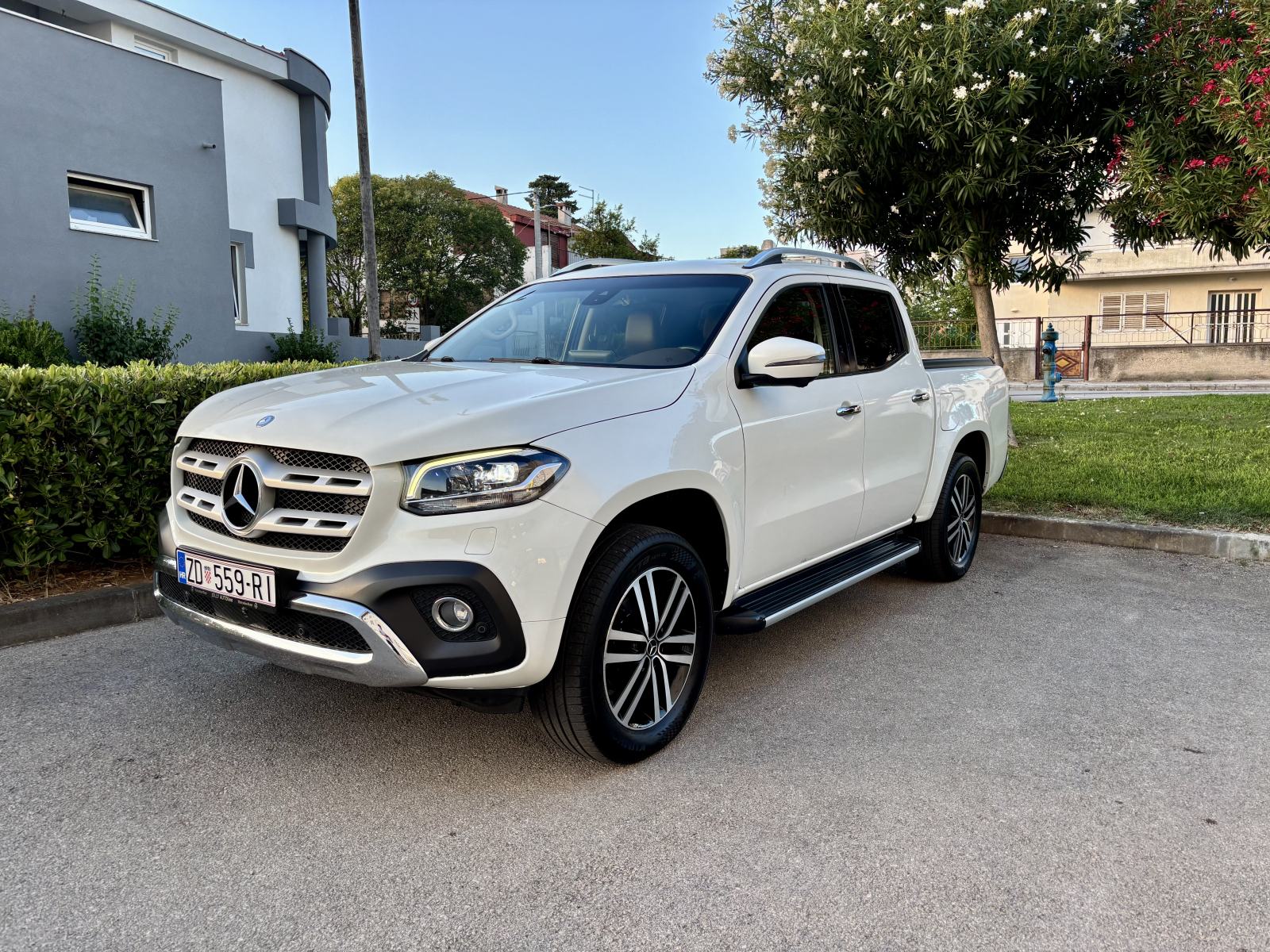 Mercedes-Benz X-klasa 250d 4MATIC, pogled izvana - slika 1