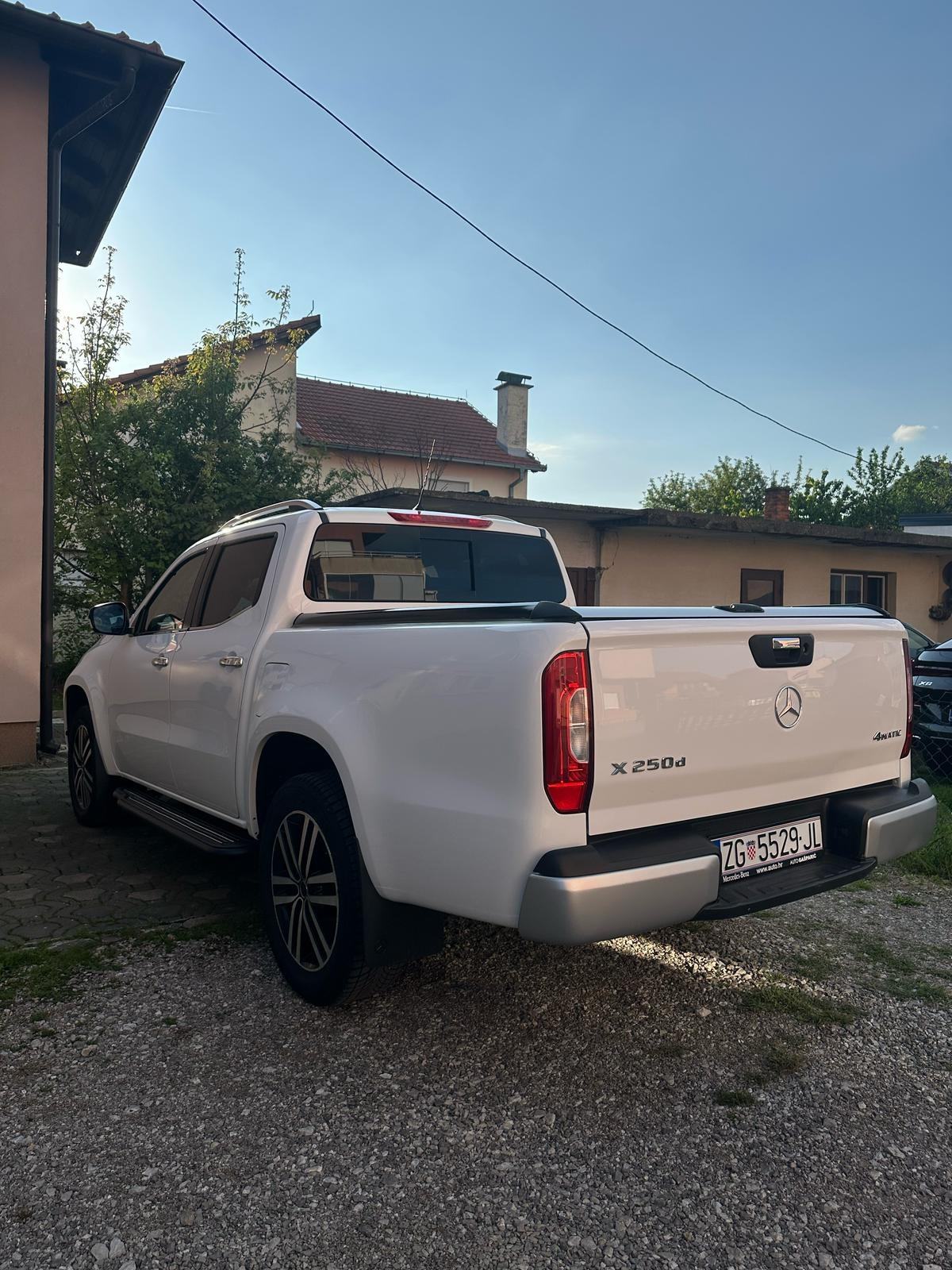 Mercedes-Benz X-klasse x250d KARTICE-ZAMJENA, pogled izvana - slika 5