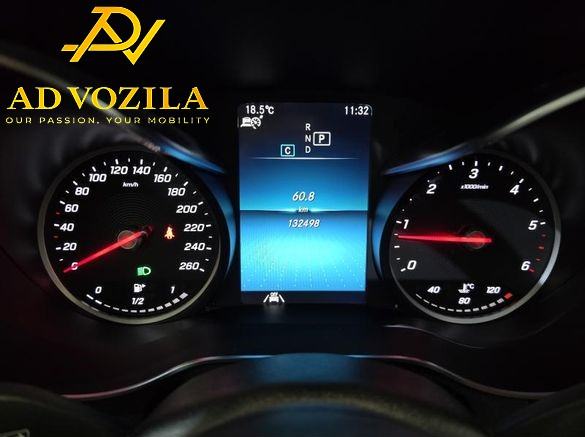 Mercedes-BenzGLC220d CoupeAMG,4x4,koža,kamera,el.krov,€45.770do reg!, fotografija 15