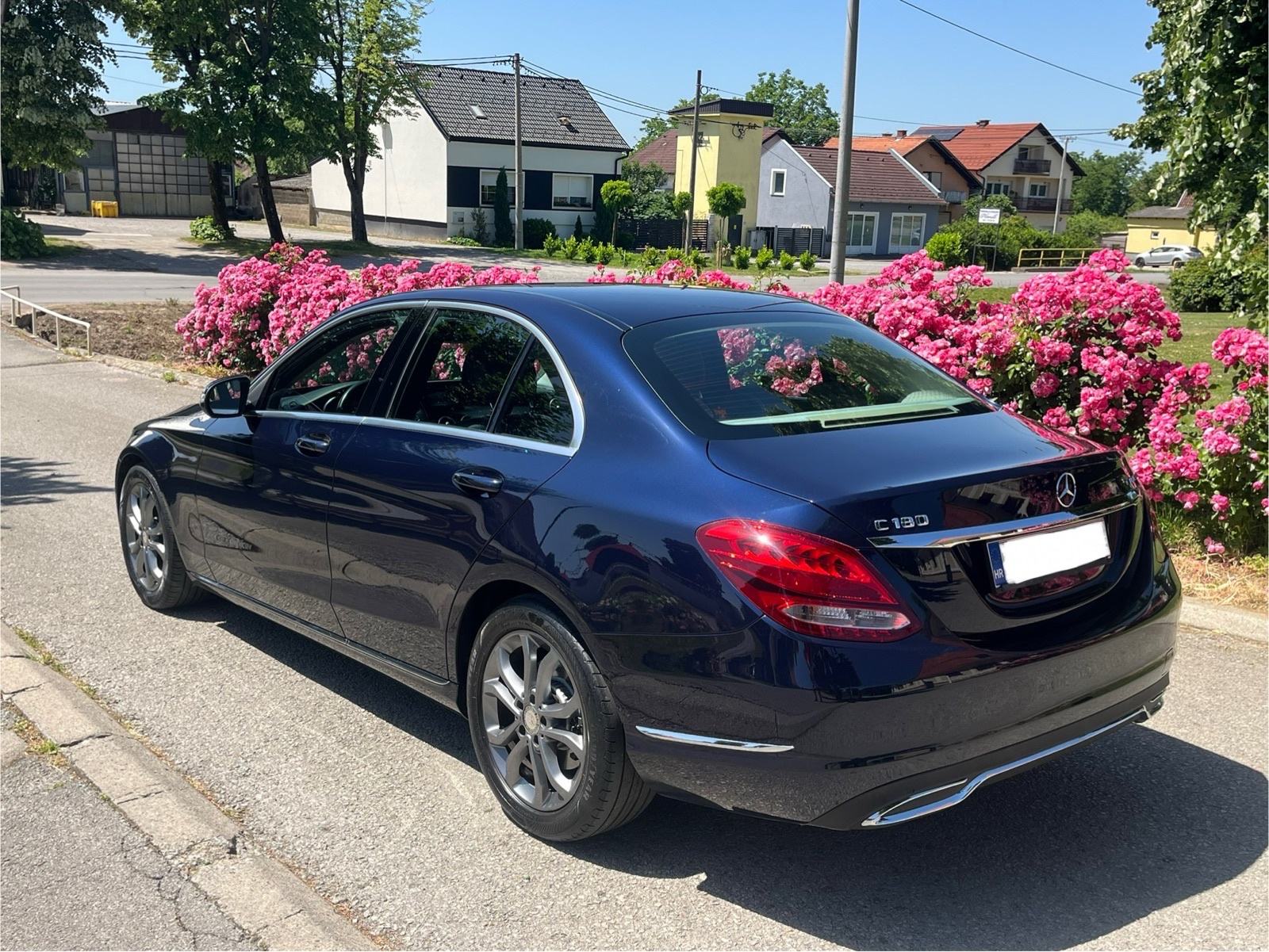 Mercedes C180d Avantgarde Odlično stanje *zamjena*, fotografija 3