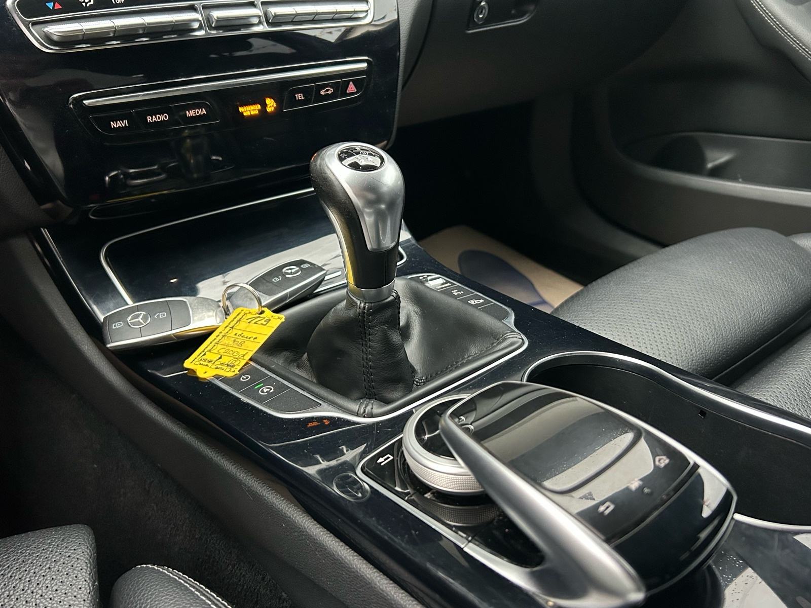 MERCEDES C 200 Cdi 2019g NOVI MODEL //AMG PAKET// TOP STANJE, fotografija 16