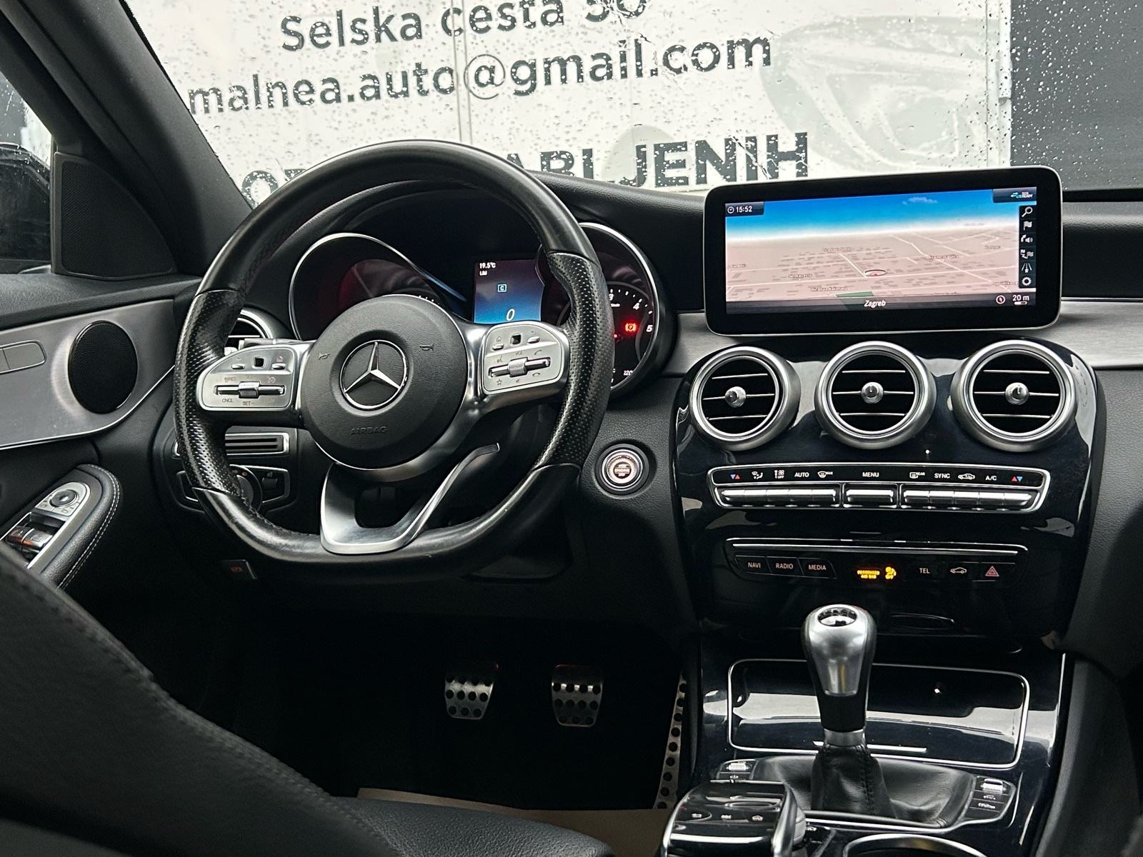 MERCEDES C 200 Cdi 2019g NOVI MODEL //AMG PAKET// TOP STANJE, fotografija 19