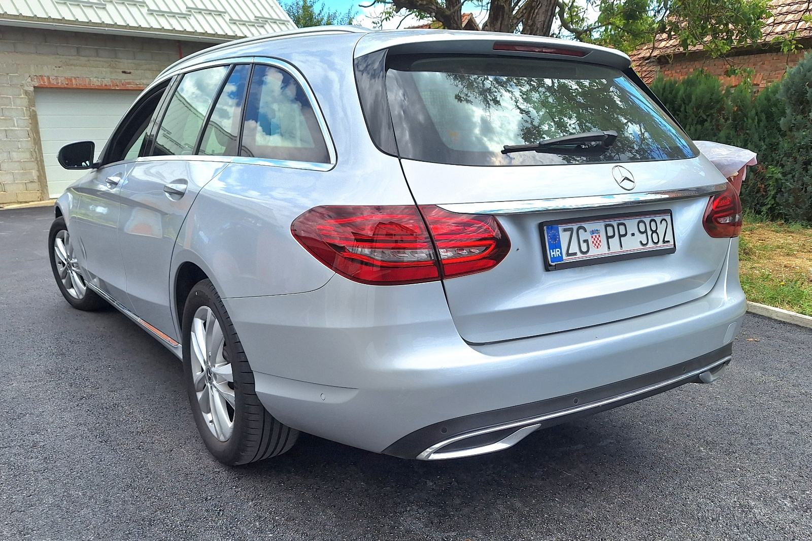 BEZ JAMSTVA 14490, Mercedes C-200 D,garanc 1g,reg+kasko 1g,servis, pogled izvana - slika 5