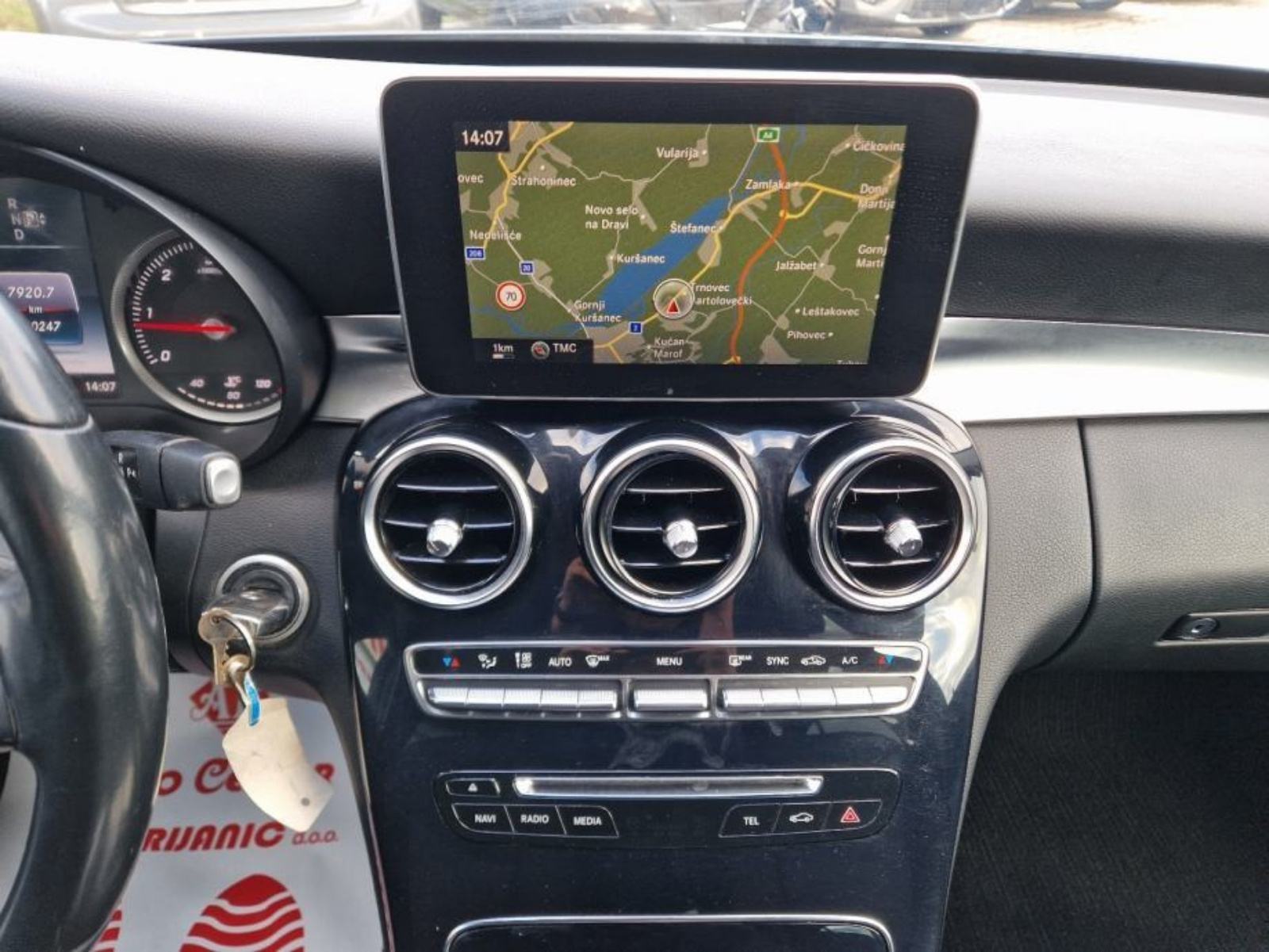 Mercedes C 220 CDI 2014.,AUTOMATIK, NAVI, PARK SENZ.,ALU 17, SERVIS, fotografija 19