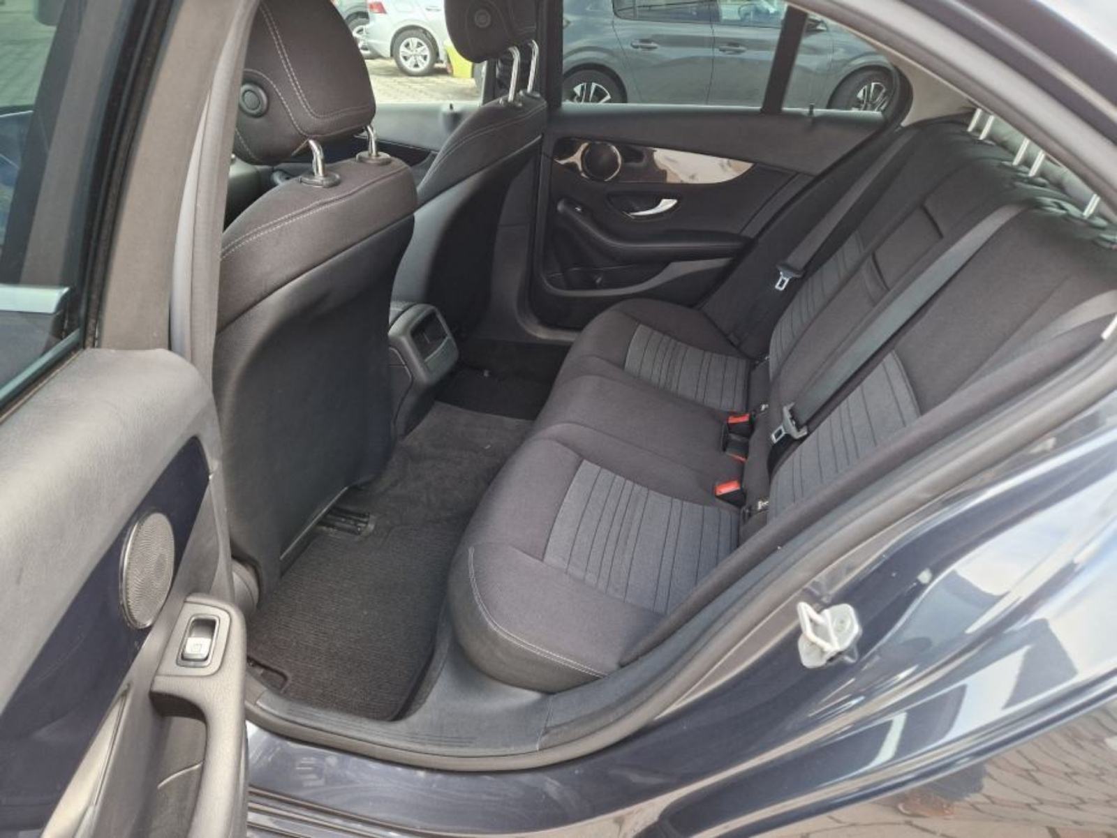 Mercedes C 220 CDI 2014.,AUTOMATIK, NAVI, PARK SENZ.,ALU 17, SERVIS, fotografija 12