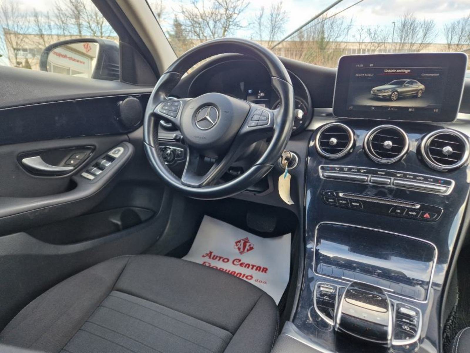 Mercedes C 220 CDI 2014.,AUTOMATIK, NAVI, PARK SENZ.,ALU 17, SERVIS, fotografija 10
