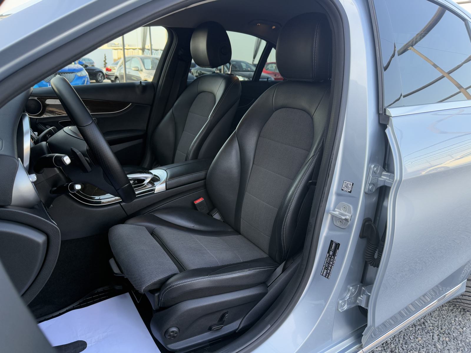 Mercedes C 220 CDI ** AVANTGARDE, DISTRONIC, VELIKA NAVI, ALU 17 **, fotografija 15