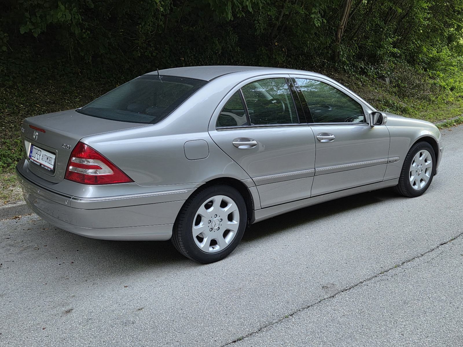 MERCEDES C 220 cdi FACELIFT AUTOMATIK ELEGANCE PANORAMA XENON, fotografija 5