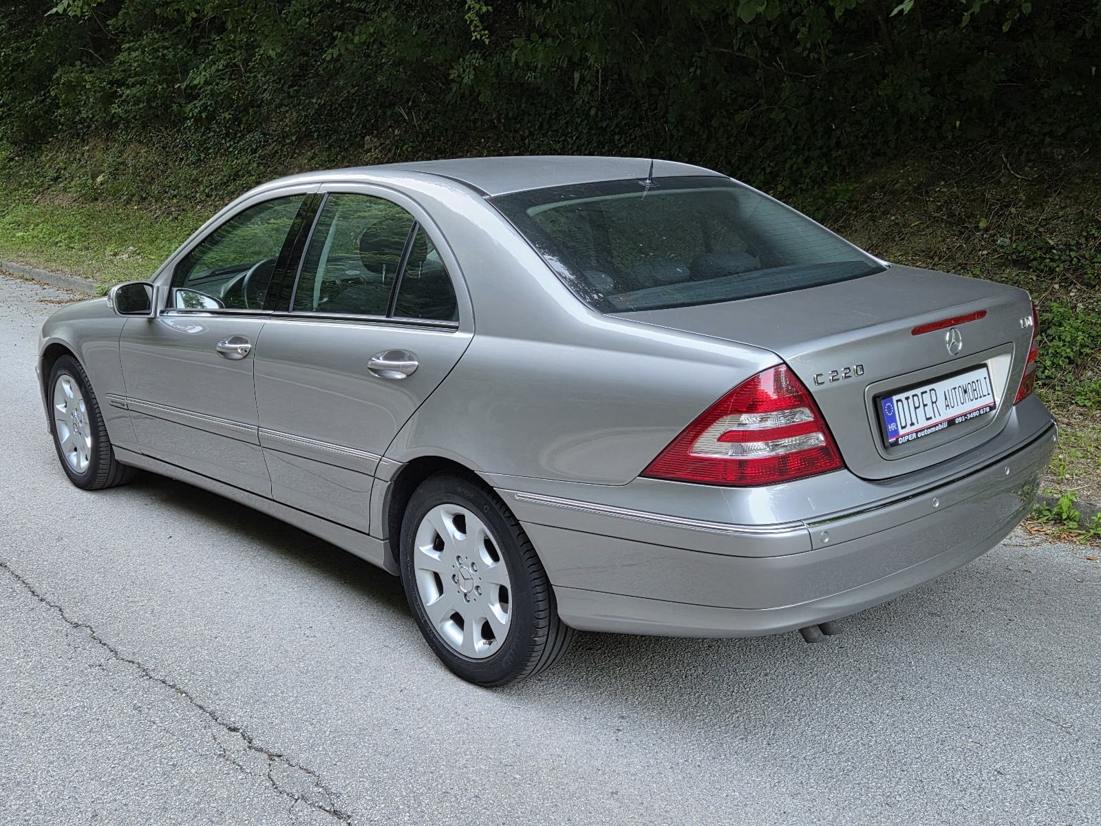 MERCEDES C 220 cdi FACELIFT AUTOMATIK ELEGANCE PANORAMA XENON, fotografija 6