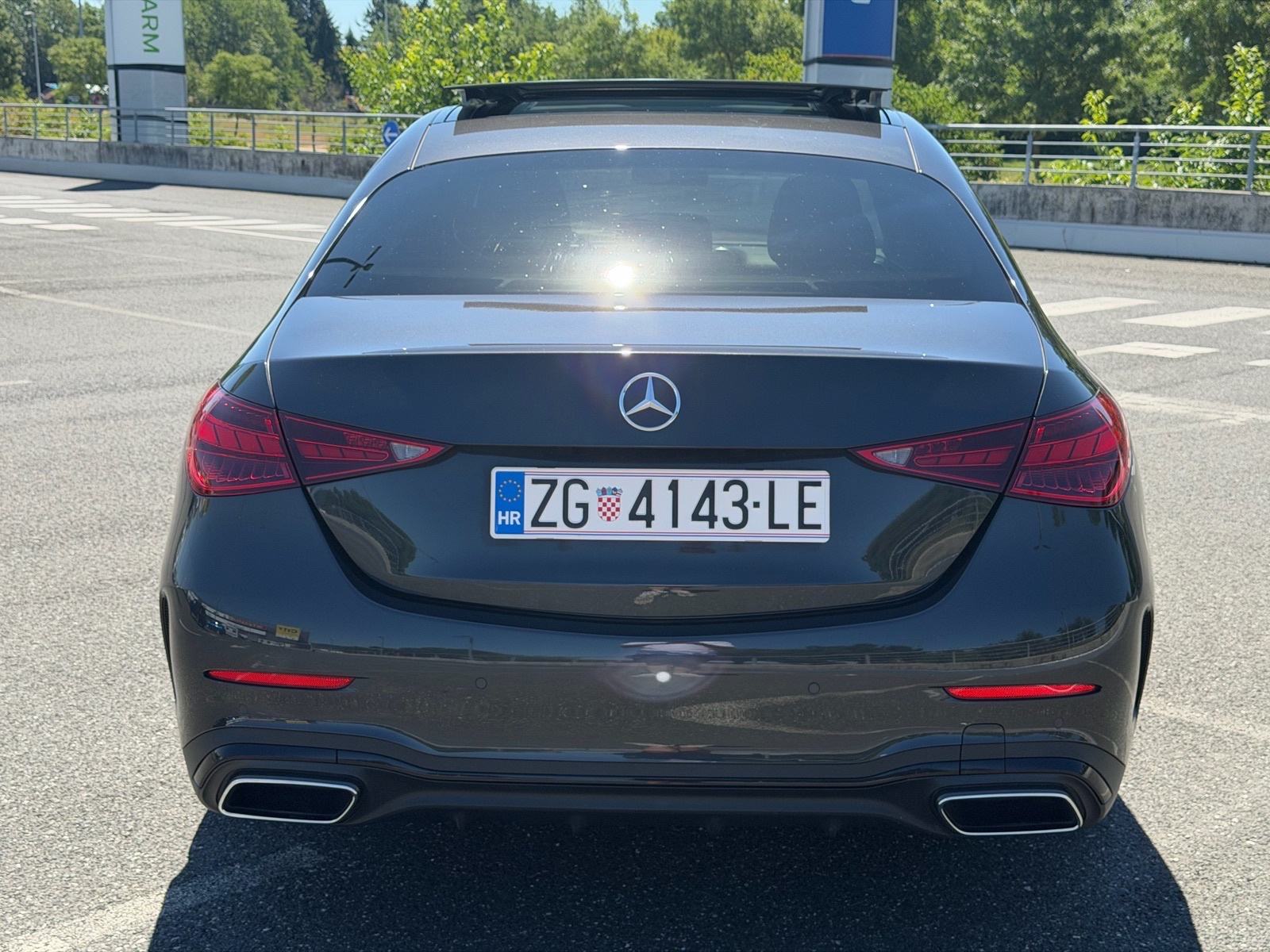 Mercedes C 220d – AMG Line + Night – Panorama, fotografija 8