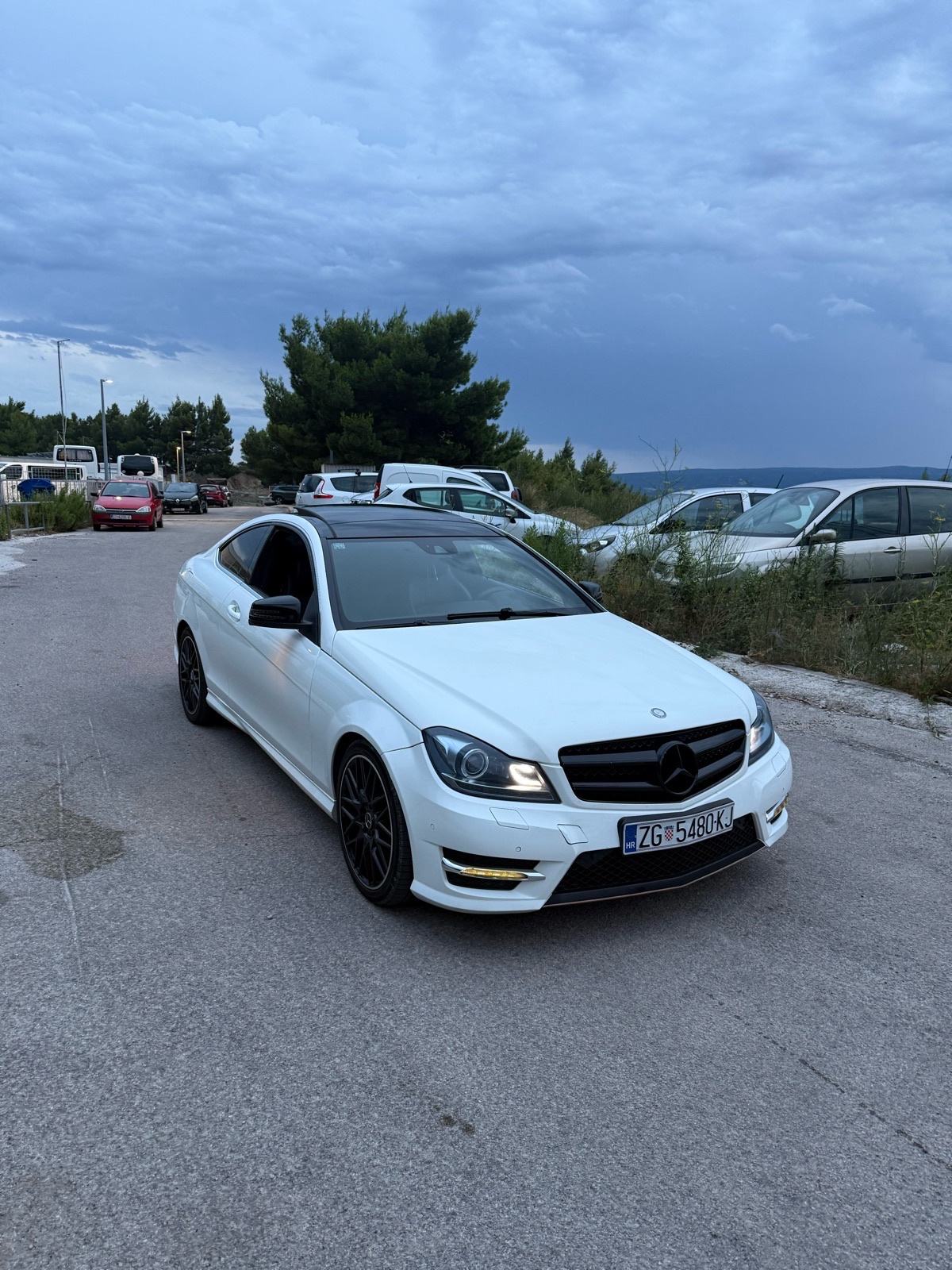 Mercedes c coupe AMG, pogled izvana - slika 1