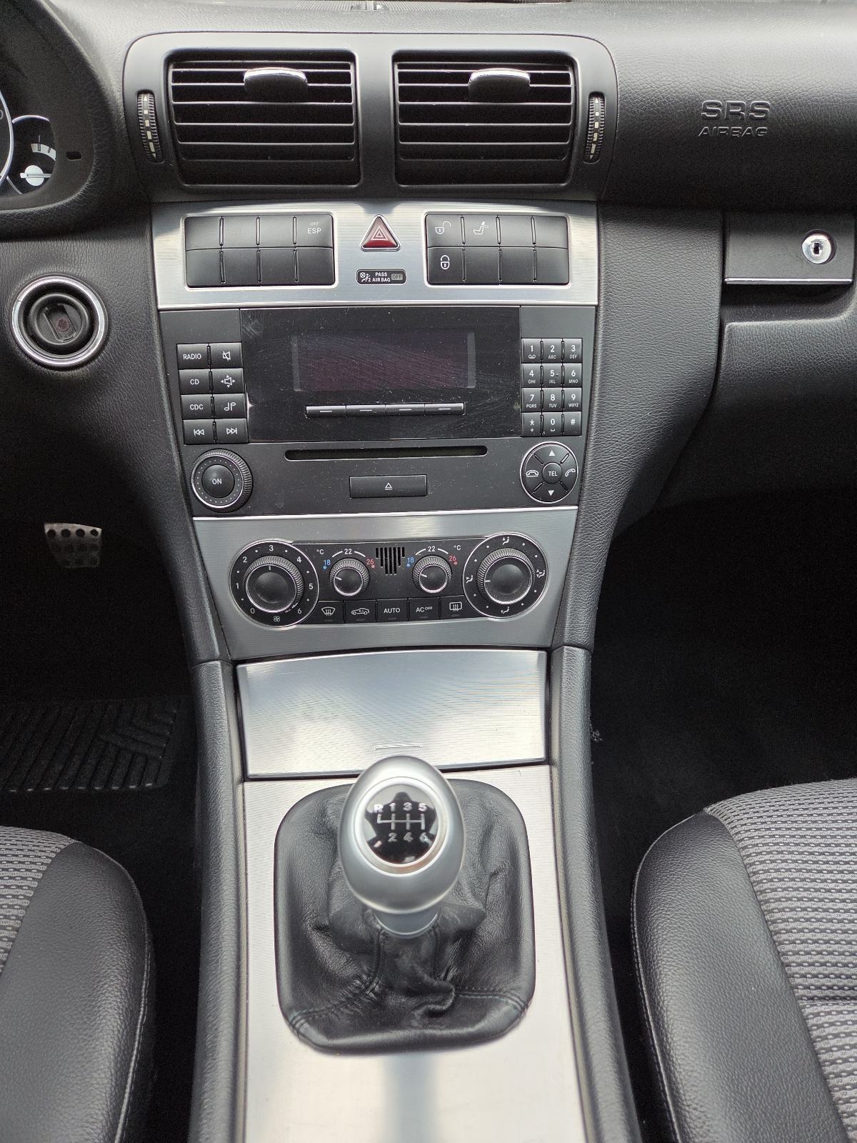 MERCEDES C 200 cdi FACELIFT AMG OPTIK SPORT EDITION AVANTGARDE XENON, fotografija 18