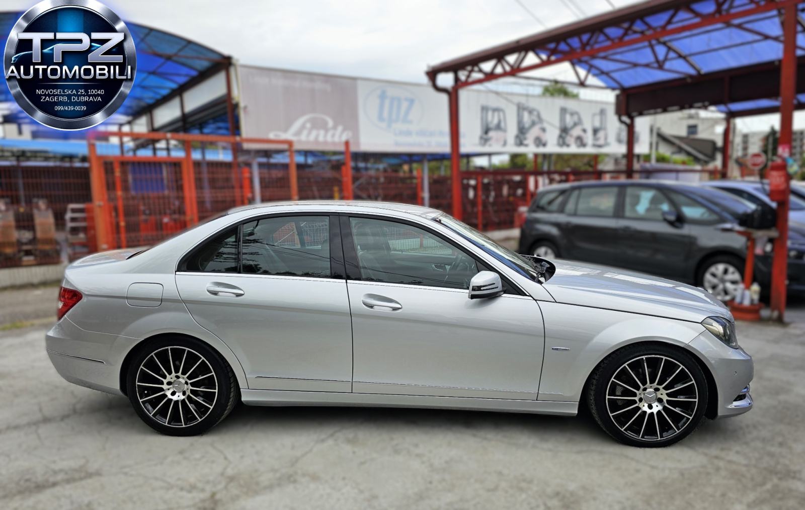 MERCEDES*C KLASA*2012.G*FACELIFT*2.2 D*AVANTGARDE*KOŽA*NAVI*9900E, fotografija 6