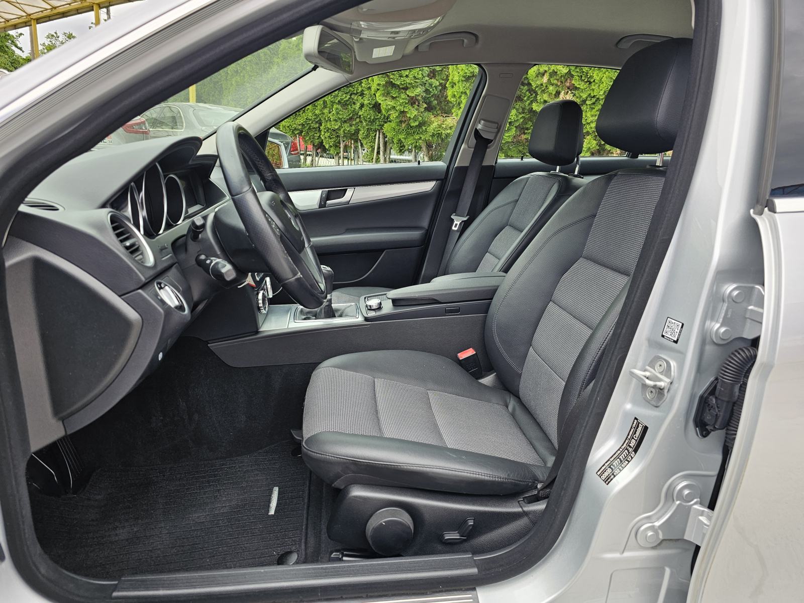 MERCEDES*C KLASA*2012.G*FACELIFT*2.2 D*AVANTGARDE*KOŽA*NAVI*9900E, fotografija 14