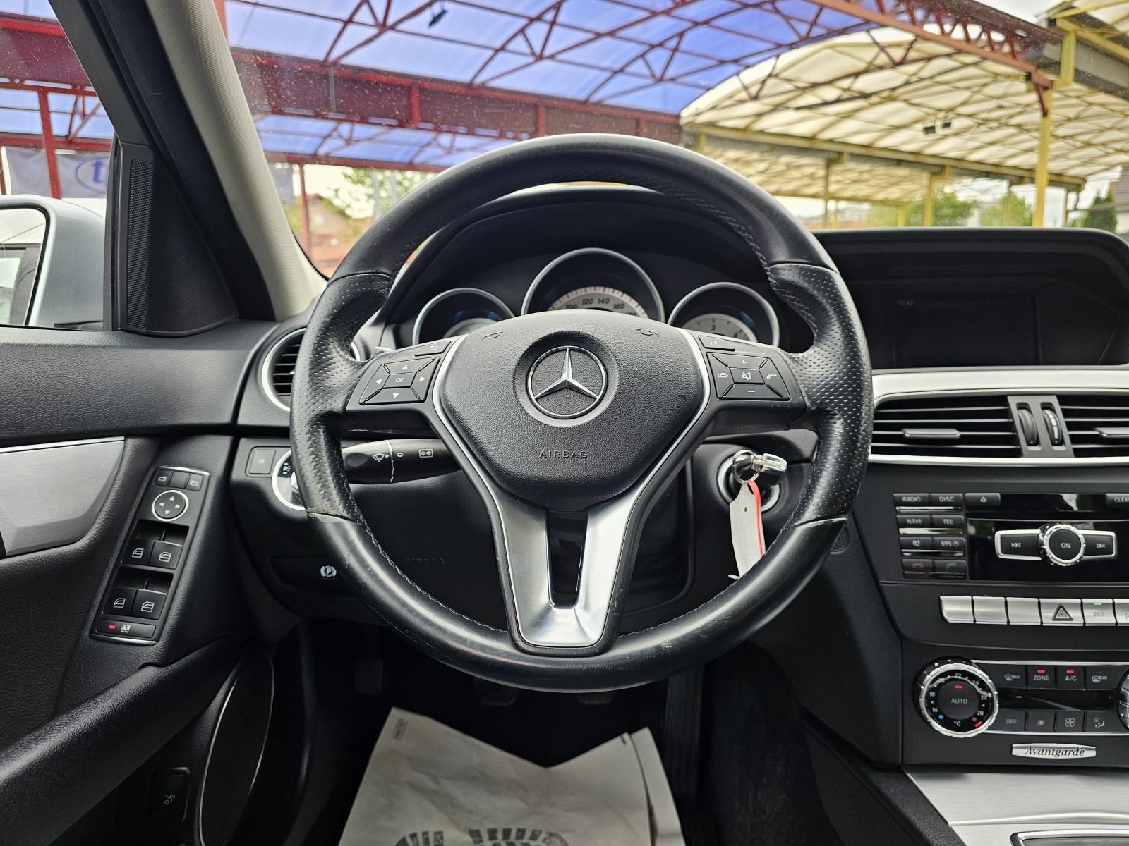 MERCEDES*C KLASA*2012.G*FACELIFT*2.2 D*AVANTGARDE*KOŽA*NAVI*9900E, fotografija 20