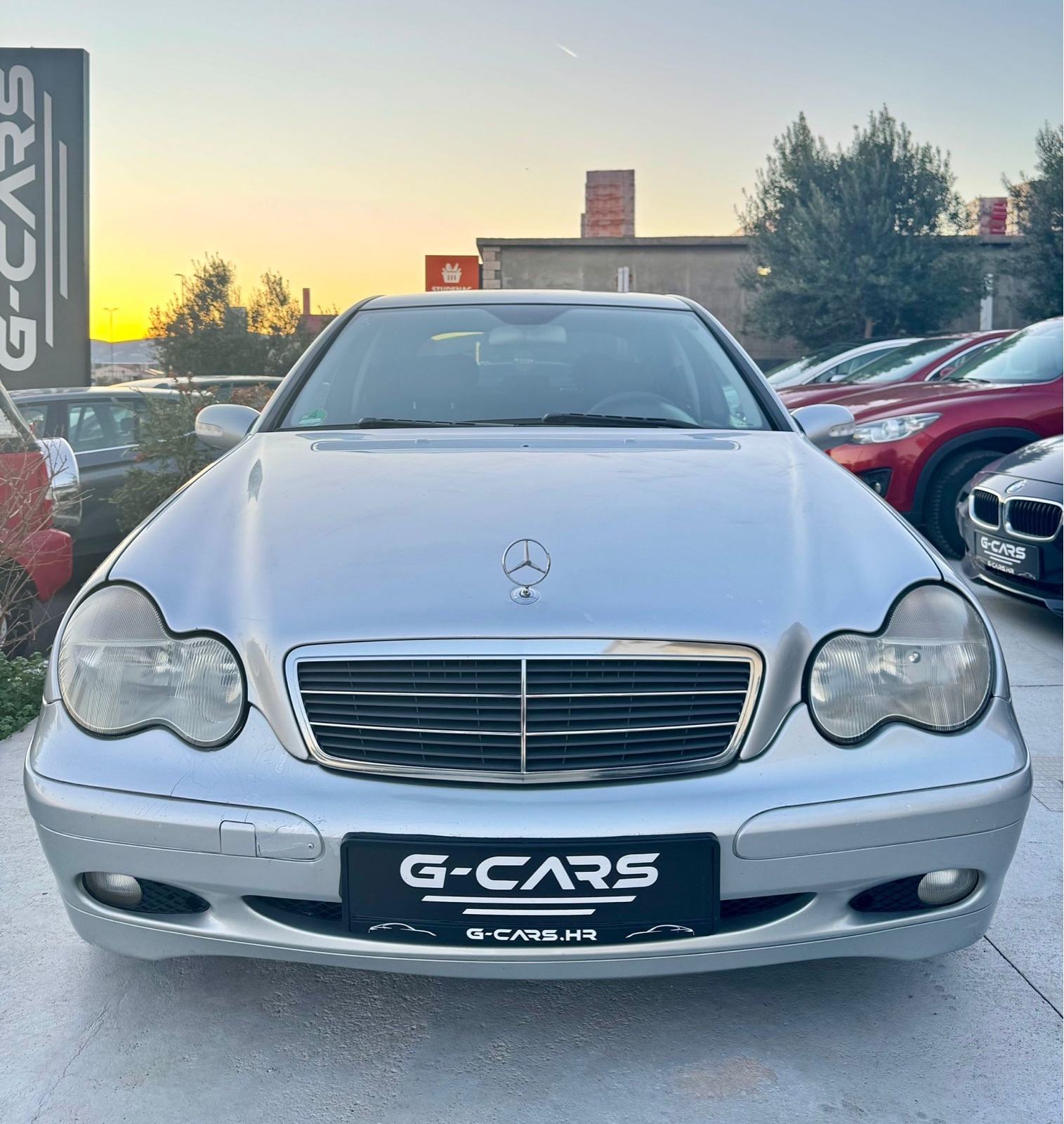 Mercedes C-klasa 220 CDI —Mod 2004—REG.GOD.DANA—NAVI—KAMERA—TOP STANJE, fotografija 12