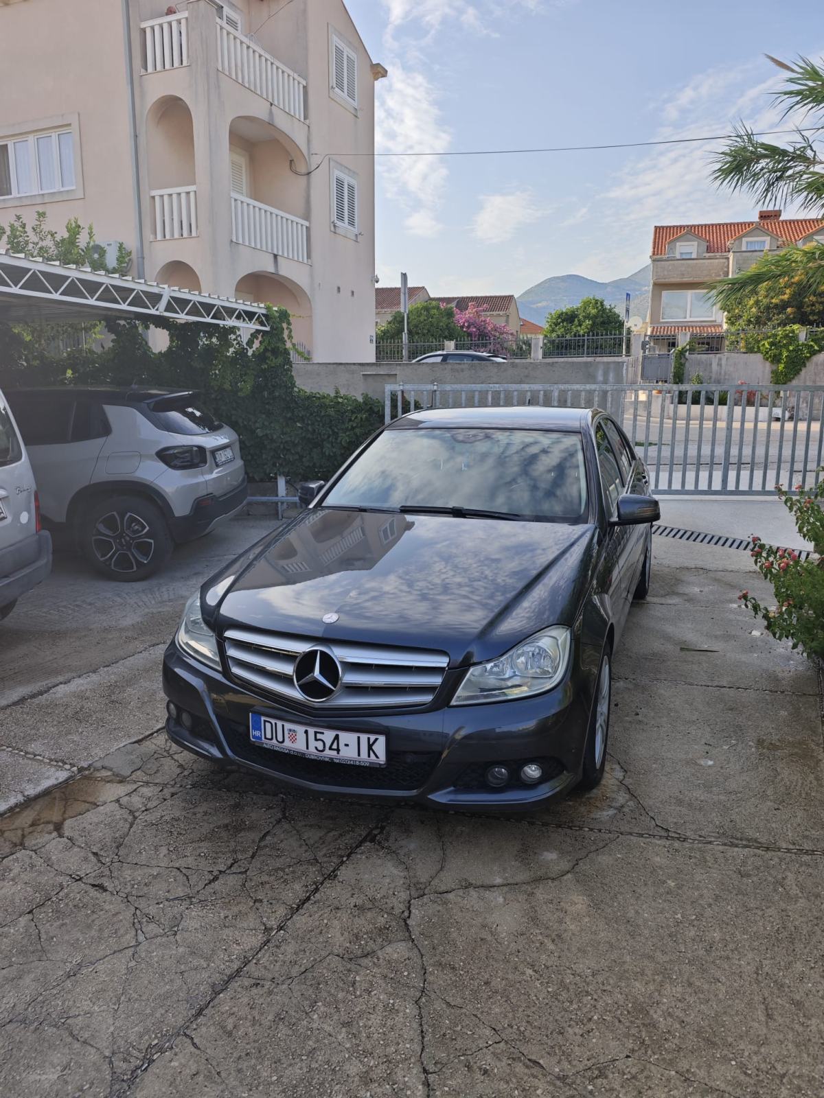 Mercedes C-klasa CDI, fotografija 3