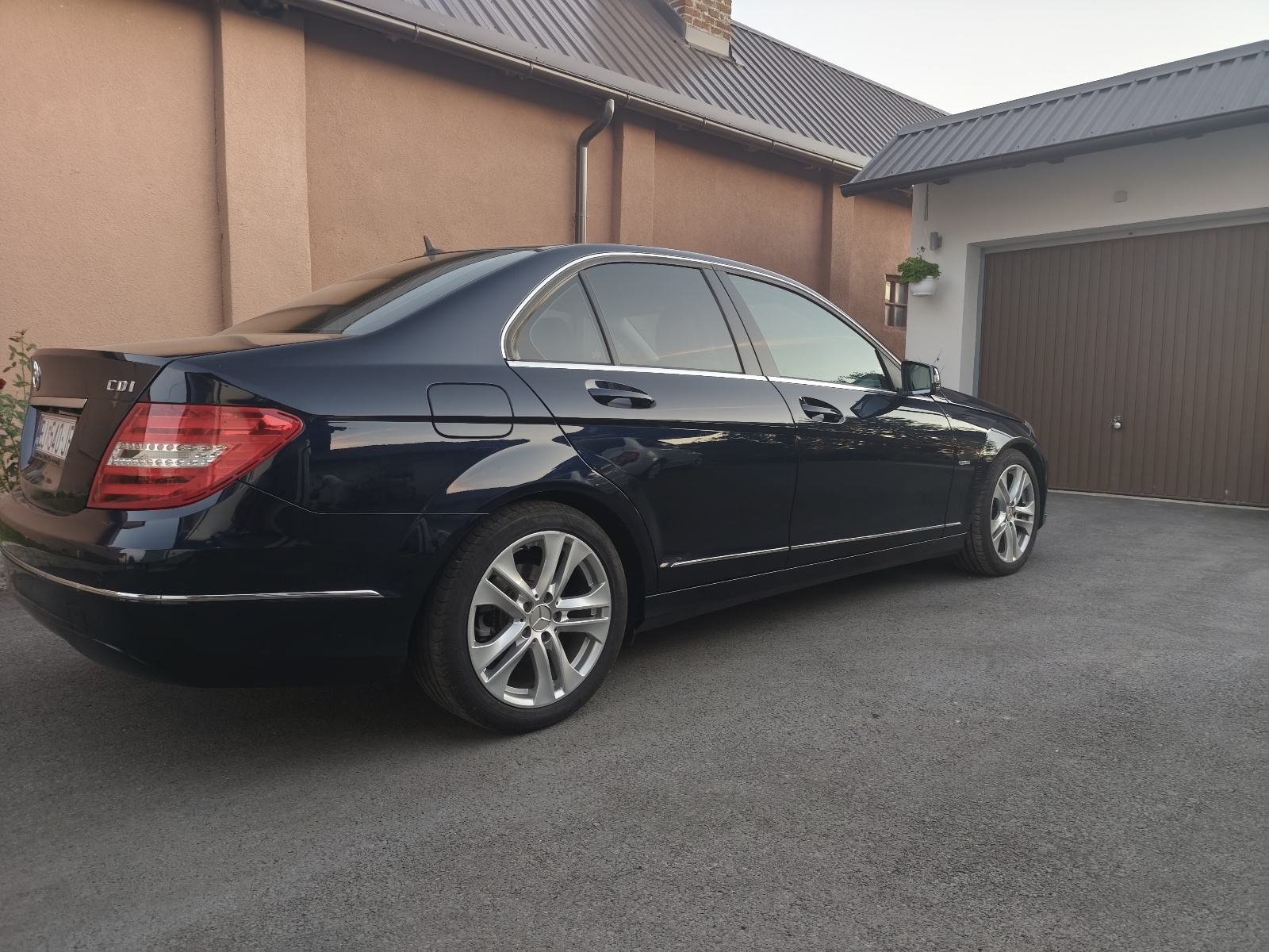 Mercedes-Benz C200 CDI 2.2 | Elegance | Blind Spot | Lane Assist, fotografija 5
