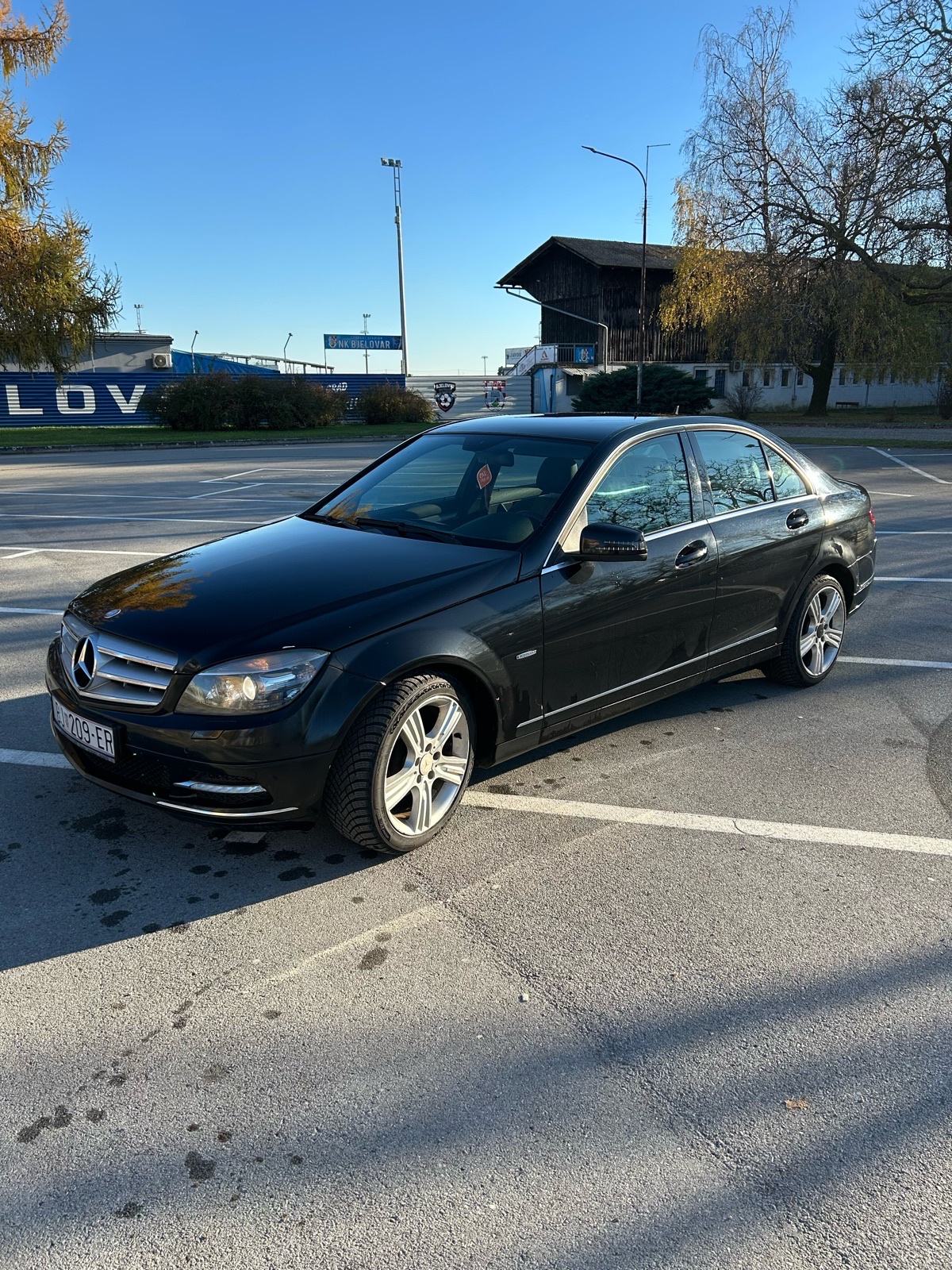 Mercedes c200 CDI 2010 automatik BlueEFFICIENCY reg1, pogled izvana - slika 1