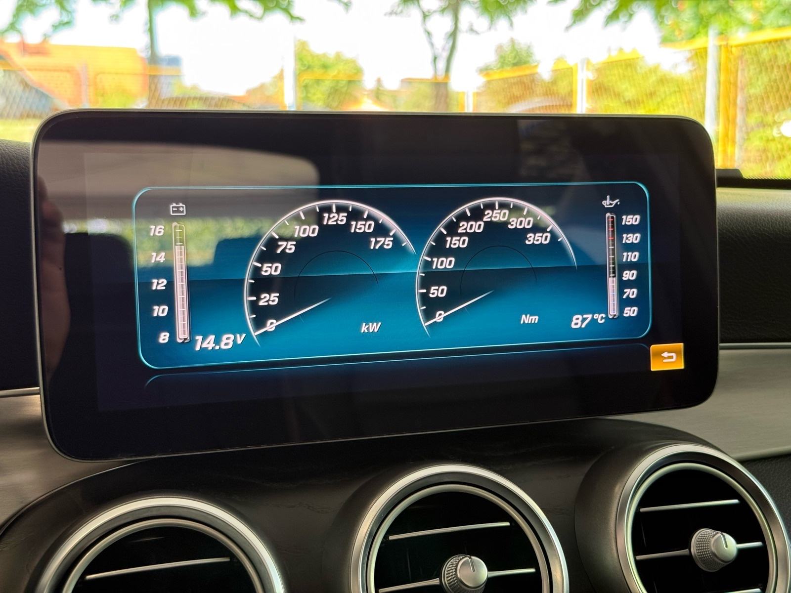 Mercedes C200d 2.0 | AMG | PANORAMA | JAMSTVO 12MJ. |, fotografija 15