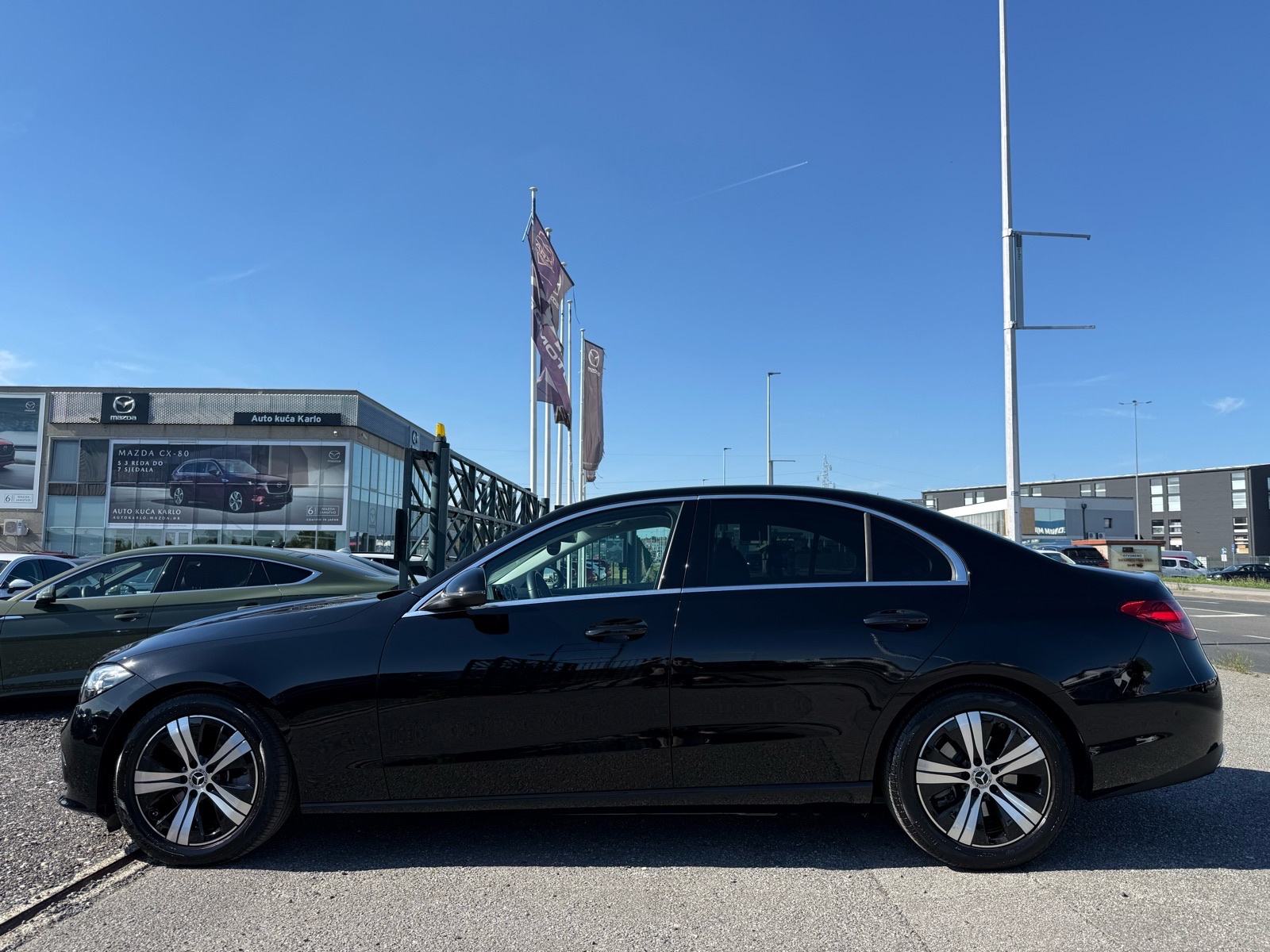 Mercedes C220D AUTOMATIK °WIDESCREEN°KOŽA°KAMERA°LEASING BEZ UČEŠĆA, fotografija 4