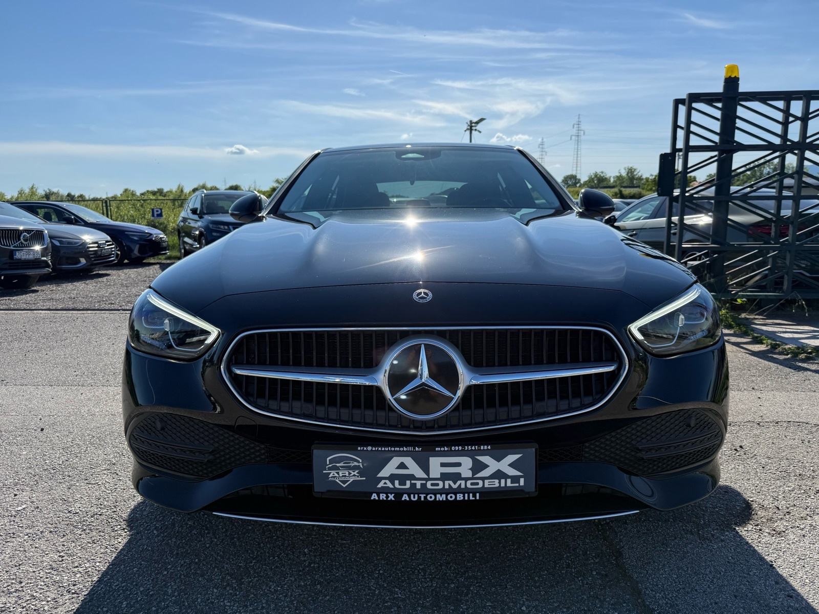 Mercedes C220D AUTOMATIK °WIDESCREEN°KOŽA°KAMERA°LEASING BEZ UČEŠĆA, fotografija 2