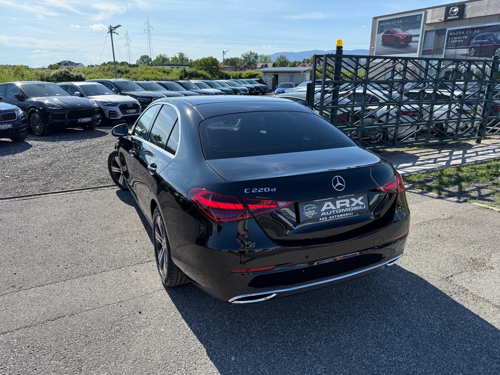Mercedes C220D AUTOMATIK °WIDESCREEN°KOŽA°KAMERA°LEASING BEZ UČEŠĆA, fotografija 10