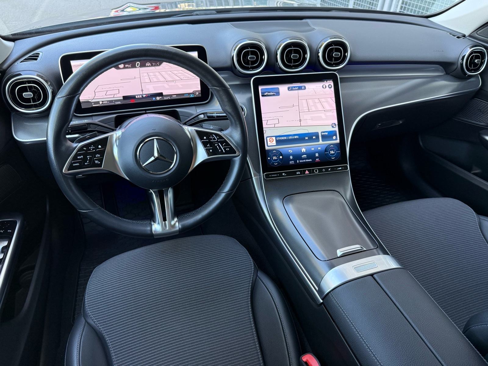 Mercedes C220D AUTOMATIK °WIDESCREEN°KOŽA°KAMERA°LEASING BEZ UČEŠĆA, fotografija 11