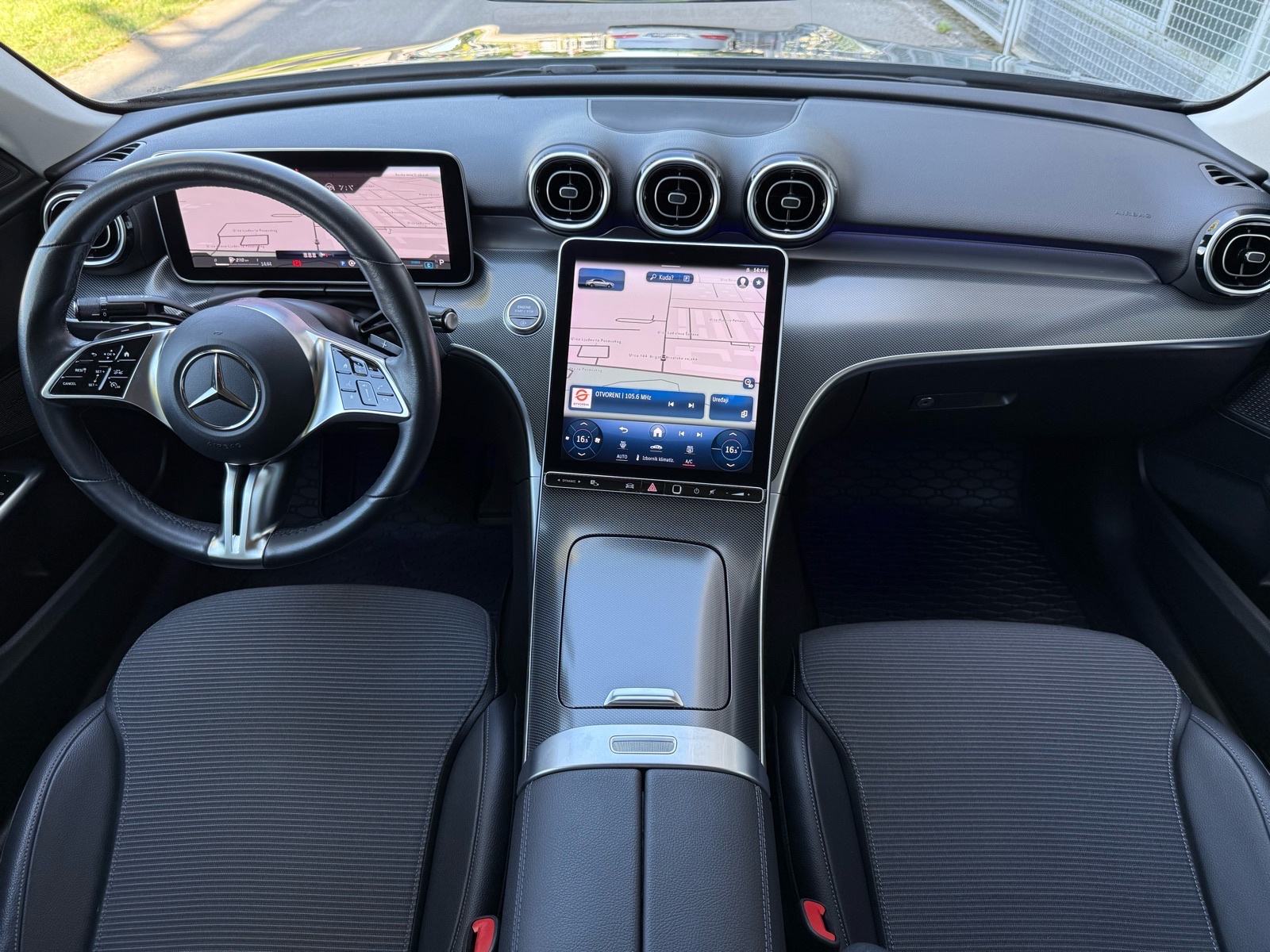 Mercedes C220D AUTOMATIK °WIDESCREEN°KOŽA°KAMERA°LEASING BEZ UČEŠĆA, fotografija 12