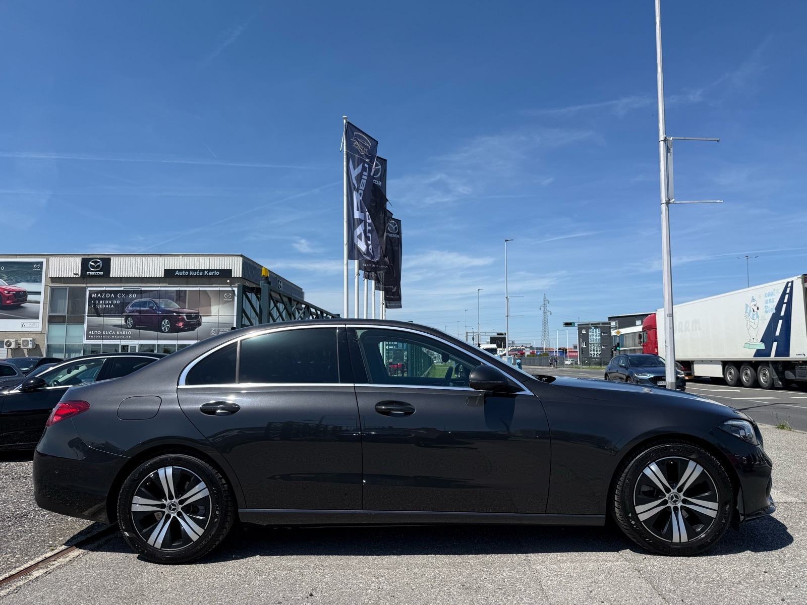 Mercedes C220D AUTOMATIK °WIDESCREEN°KOŽA°KAMERA°LEASING BEZ UČEŠĆA, fotografija 5