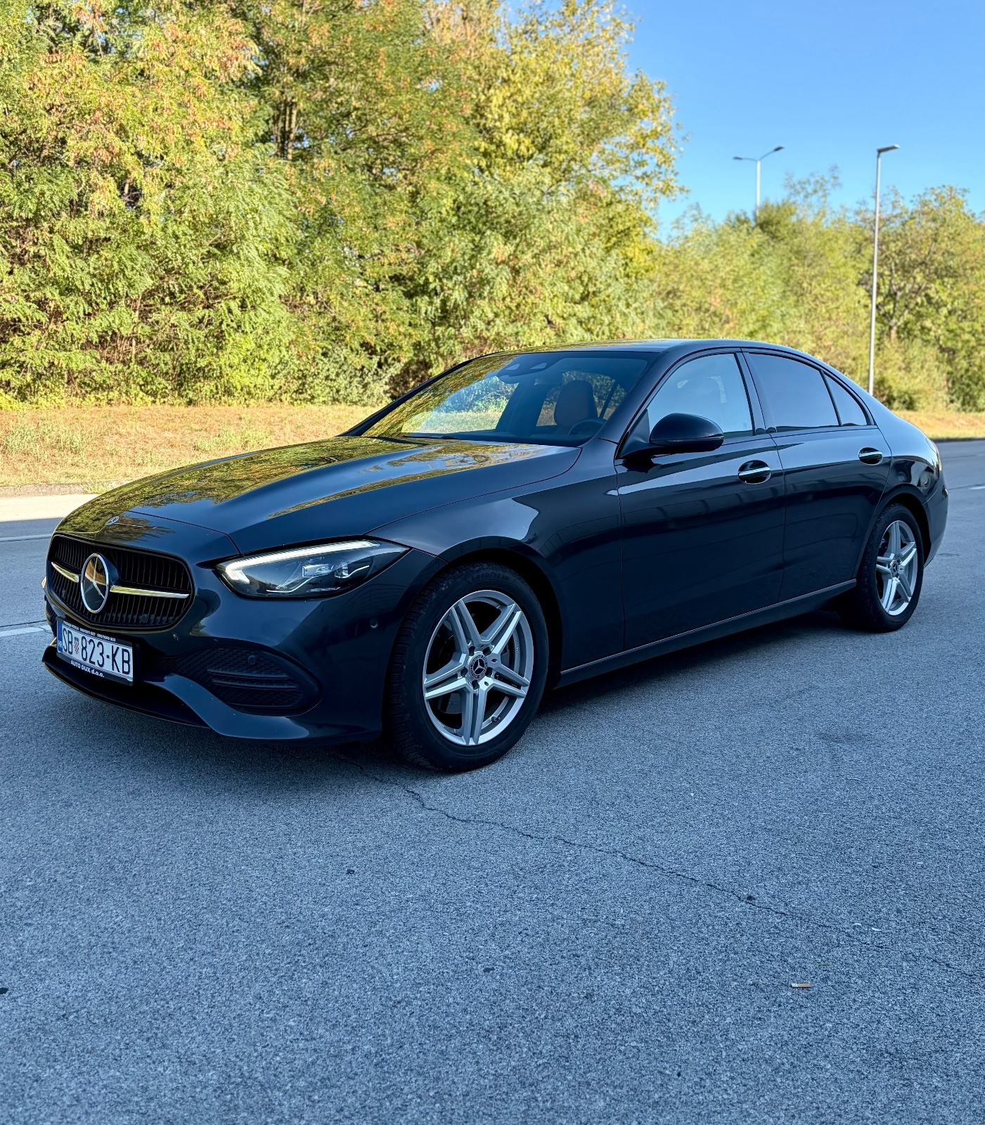 MERCEDES C220D AVANGARDE PREMIUM PLUS|HEAD-UP|KOŽA|KAMERA|RADAR, fotografija 3