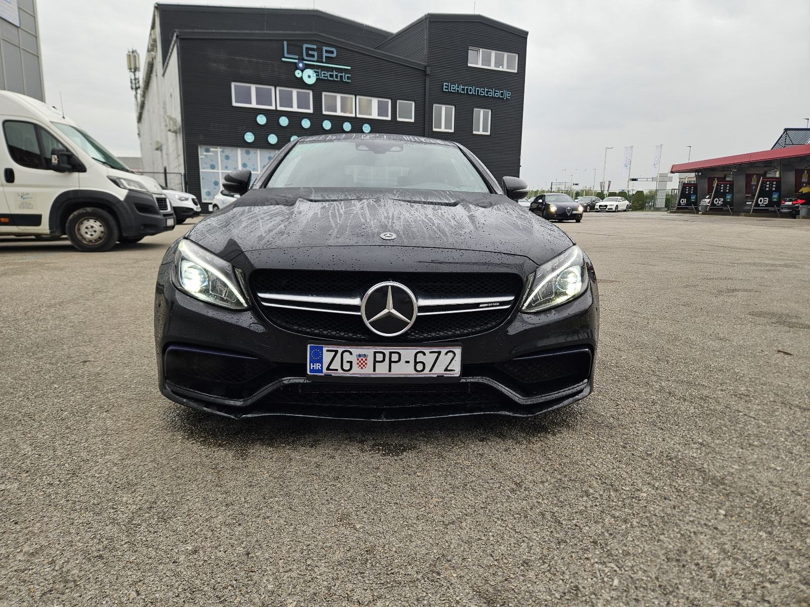 MERCEDES C63 AMG, pogled izvana - slika 4