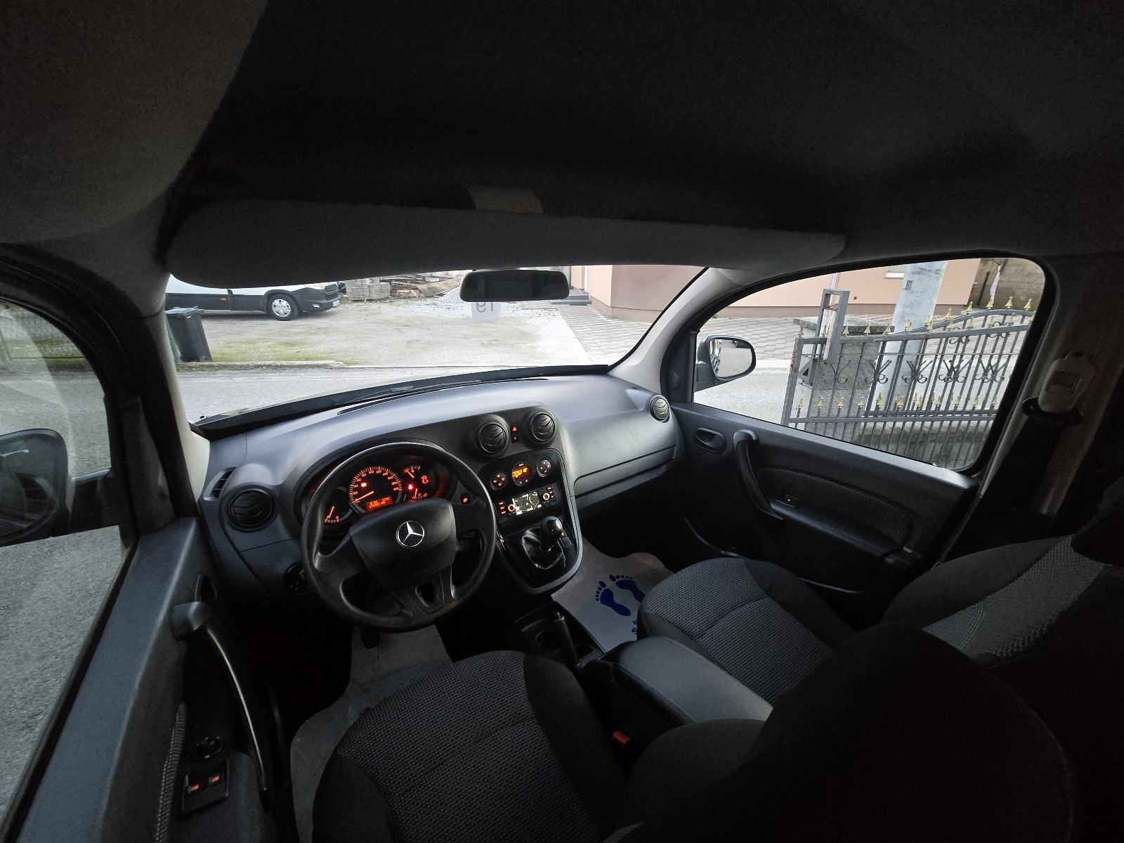 Mercedes Citan 111 CDI##NAVI##KAME DO KRAJA MJESECA 12999, fotografija 15