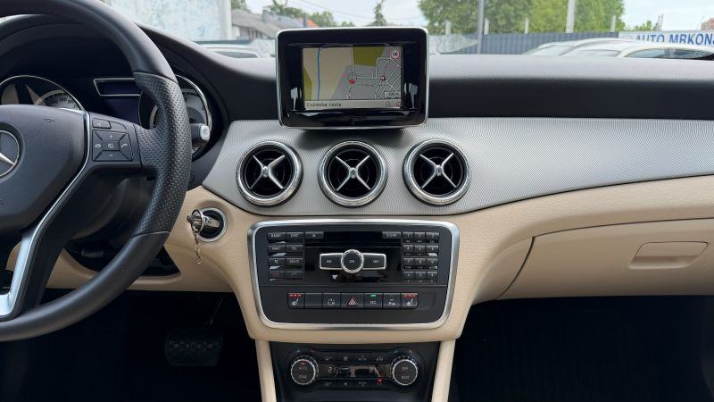 MERCEDES CLA 200 CDI URRBAN EDITON *AUTOMATIK*1 VL. HR AUTO* SERVISNA*, fotografija 14