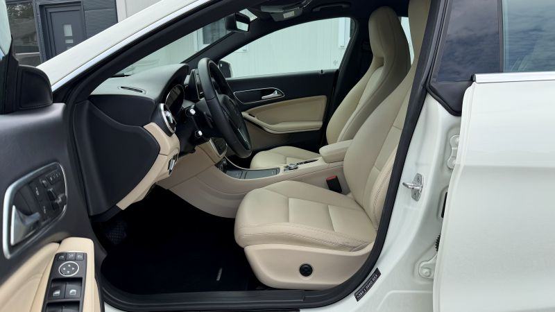 MERCEDES CLA 200 CDI URRBAN EDITON *AUTOMATIK*1 VL. HR AUTO* SERVISNA*, fotografija 8