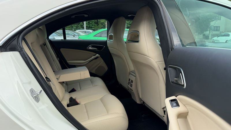 MERCEDES CLA 200 CDI URRBAN EDITON *AUTOMATIK*1 VL. HR AUTO* SERVISNA*, fotografija 10
