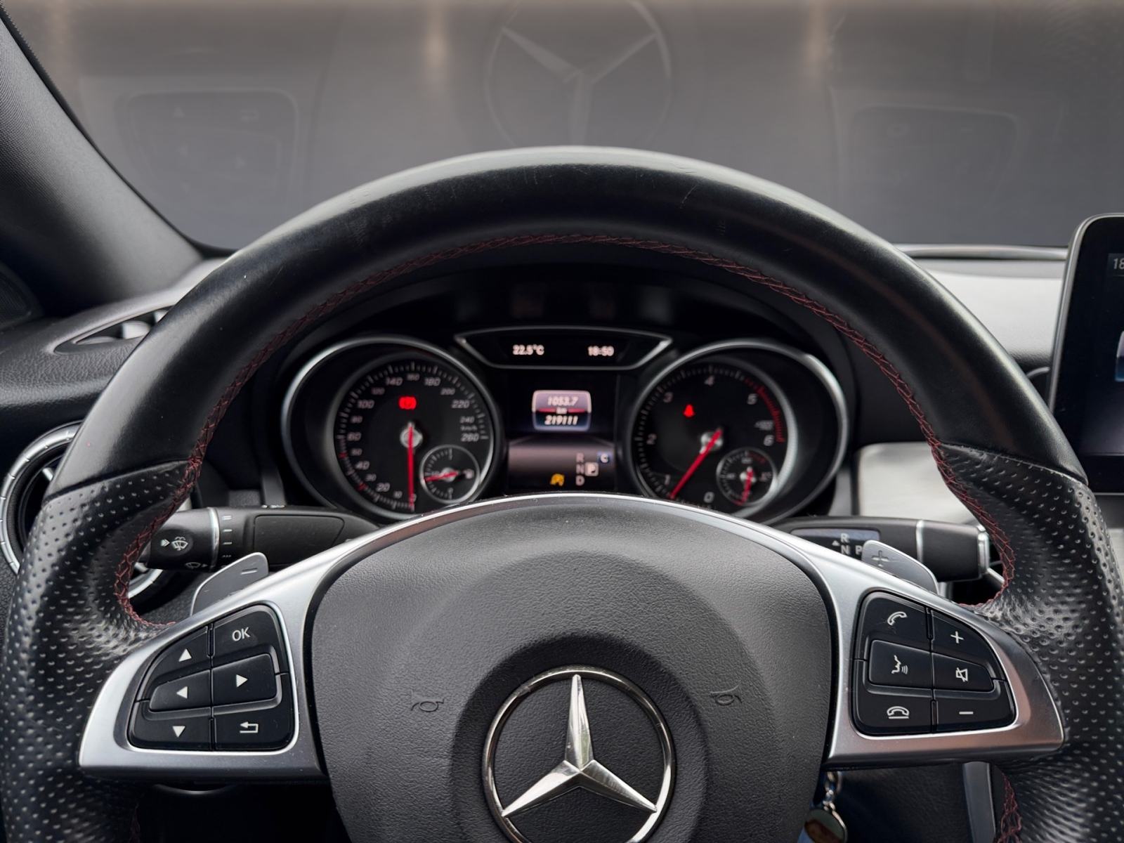 MERCEDES CLA 200 D AMG✔️LED✔️AUTOMATIK✔️MALI SERVIS ✔OBROČNA OTPLATA, fotografija 16
