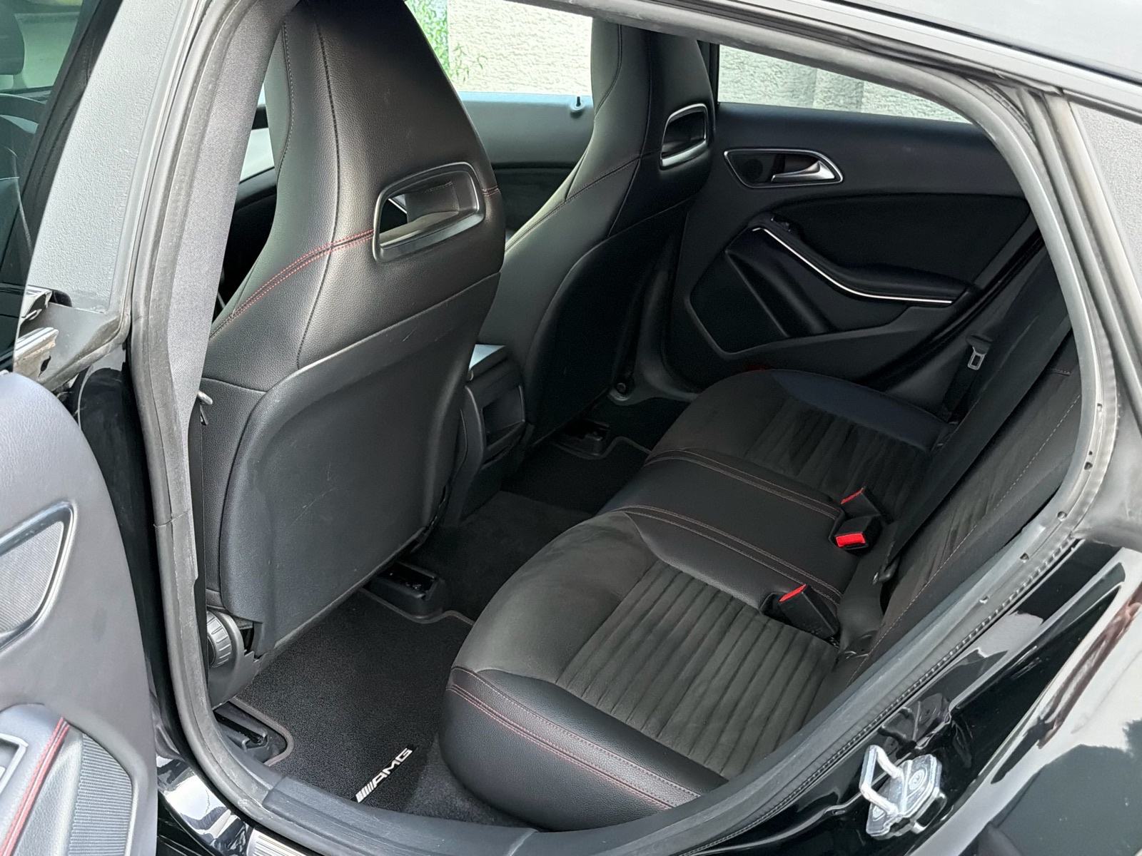 Mercedes CLA 200d AMG automatik-1. Vlasnik-Jamstvo-Leasing, fotografija 18