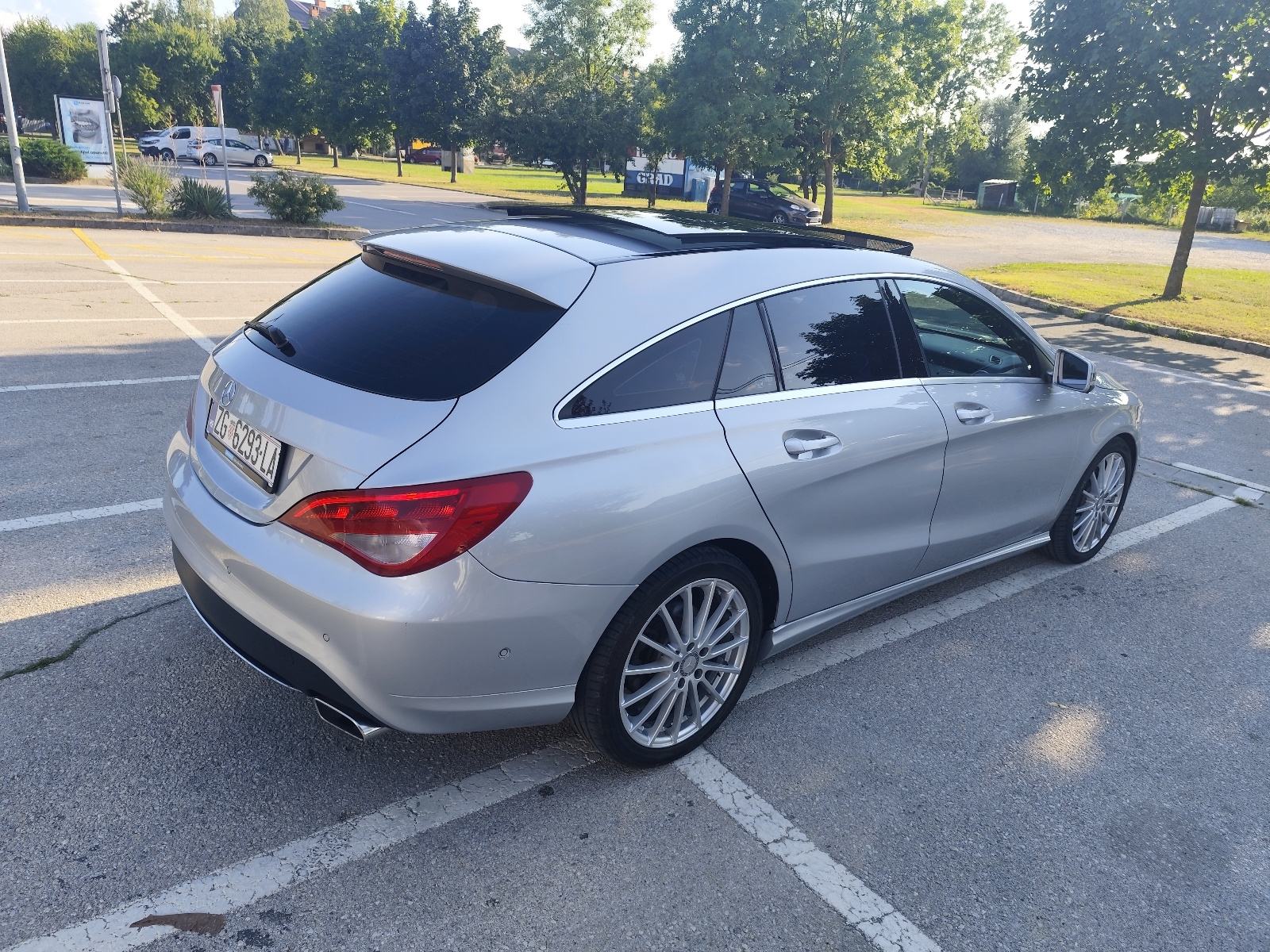 Mercedes CLA 2016 g AMG Line 200. Reg 1 god. Shooting.Panorama, fotografija 4