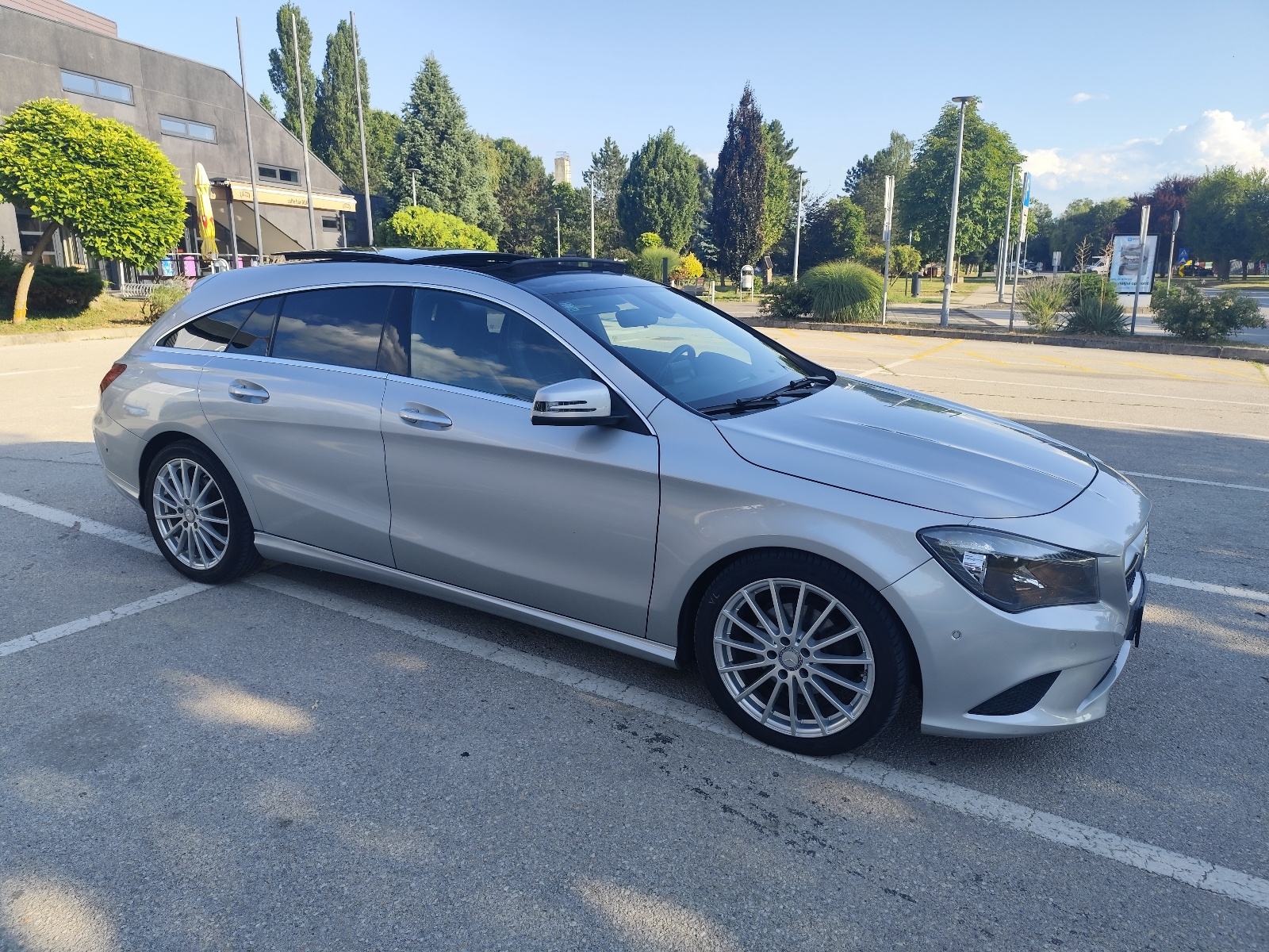 Mercedes CLA 2016 g AMG Line 200. Reg 1 god. Shooting.Panorama, fotografija 3