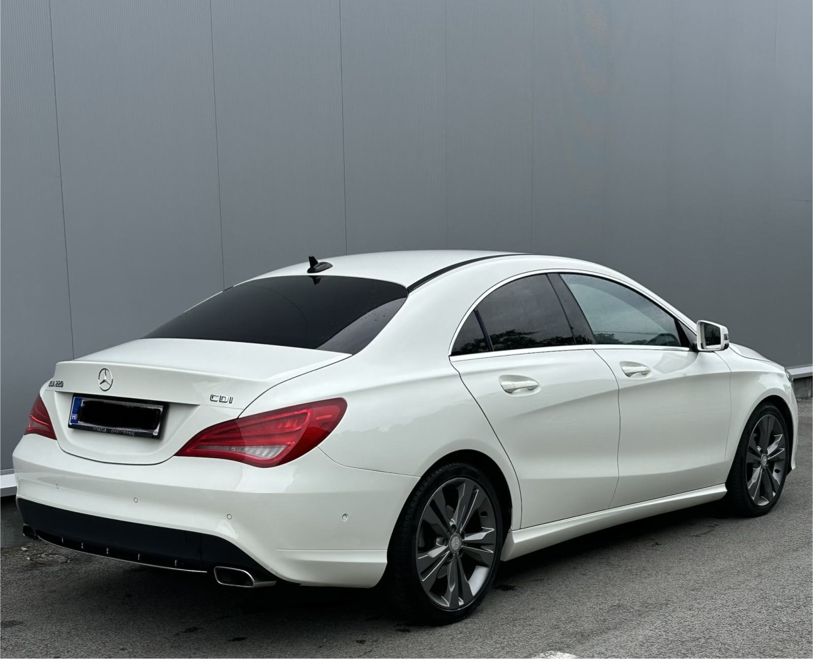 MERCEDES CLA 220 CDI AUTOMATIK • AMG LINE • KAMERA • NAVI • HR AUTO, fotografija 4