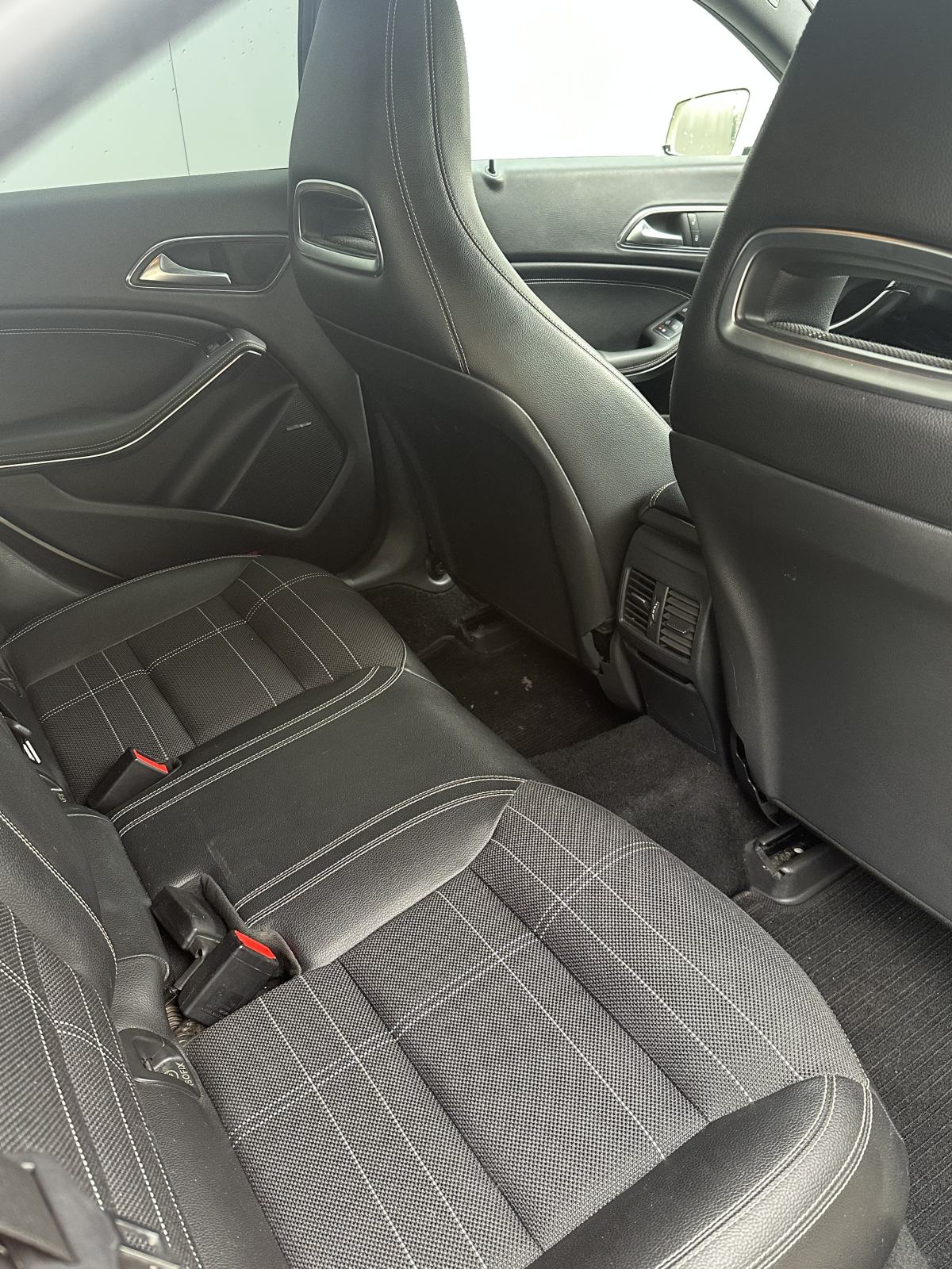 MERCEDES CLA 220 CDI AUTOMATIK • AMG LINE • KAMERA • NAVI • HR AUTO, fotografija 15
