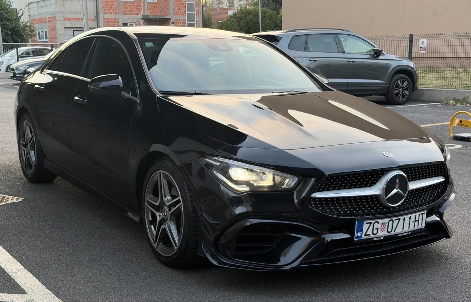 Mercedes CLA220d *Full AMG*, pogled izvana - slika 1