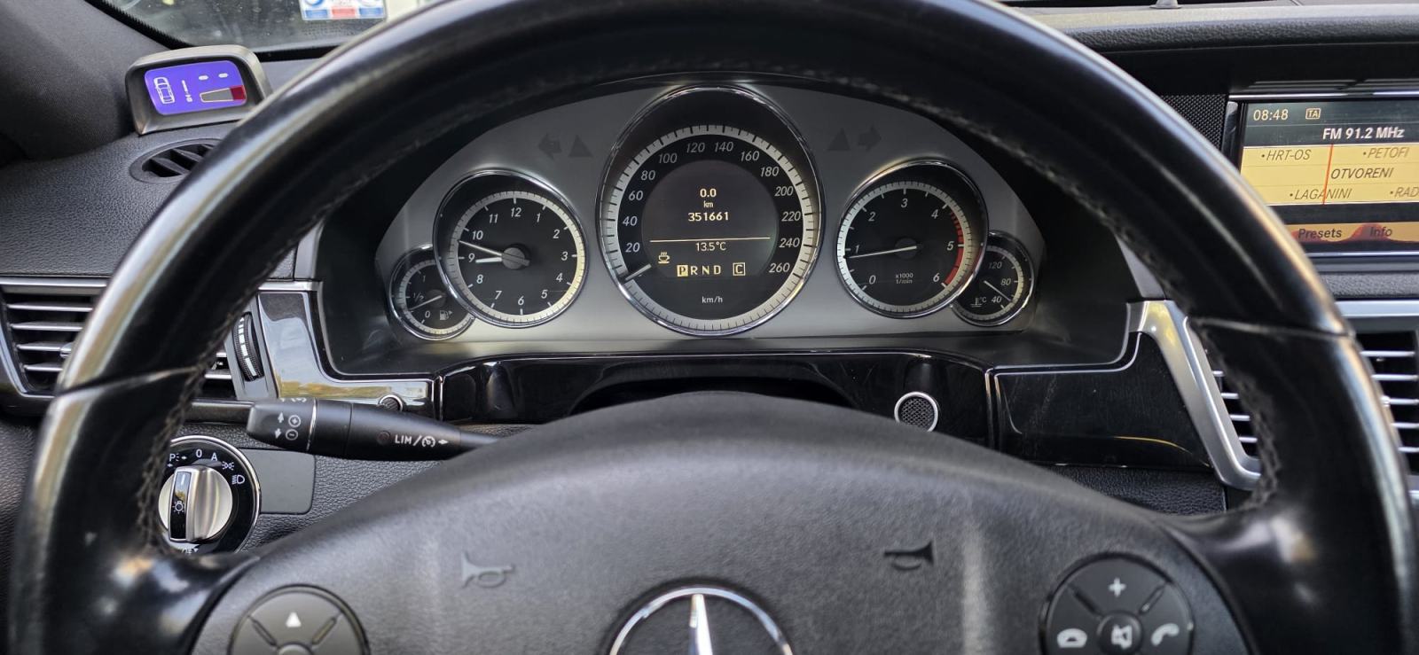 Mercedes E 220CDI, AUT, BI-XENON, AUT.KLIMA, NAVI, TEMP, PDC..., fotografija 14