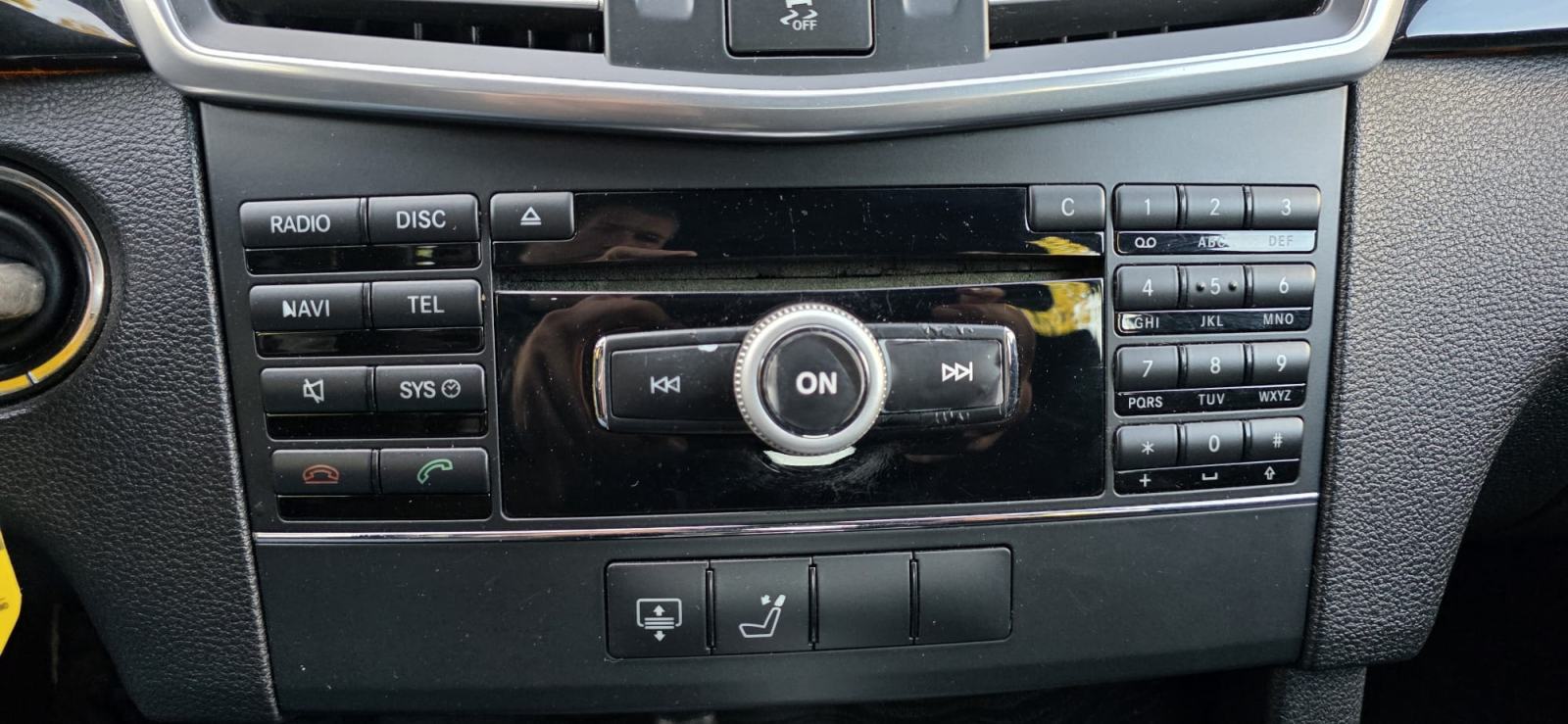 Mercedes E 220CDI, AUT, BI-XENON, AUT.KLIMA, NAVI, TEMP, PDC..., fotografija 19